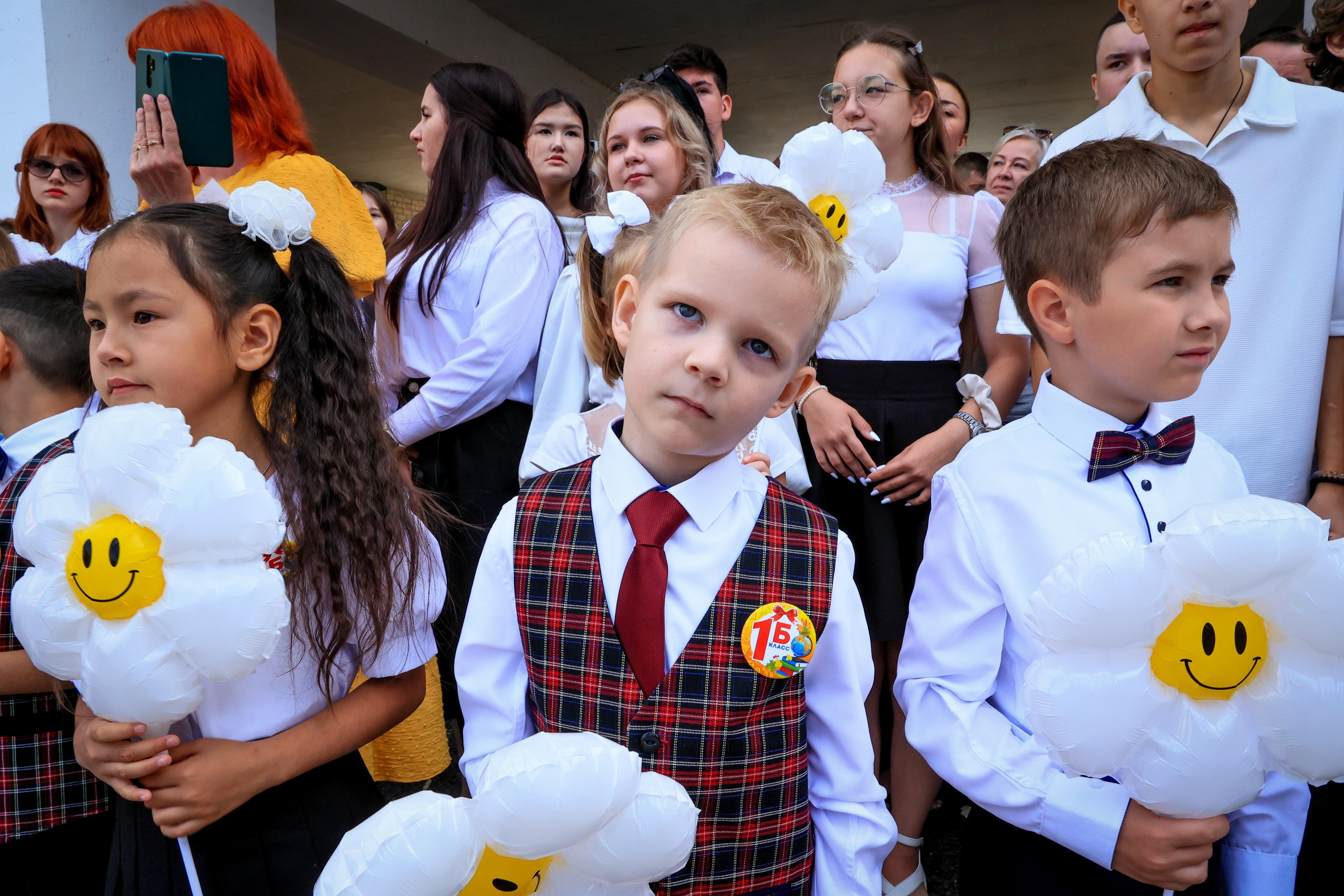 ШКОЛА 1 СЕНТЯБРЯ. Свадебный фотограф — видеограф в г. Астрахань Екатерина Юмашева