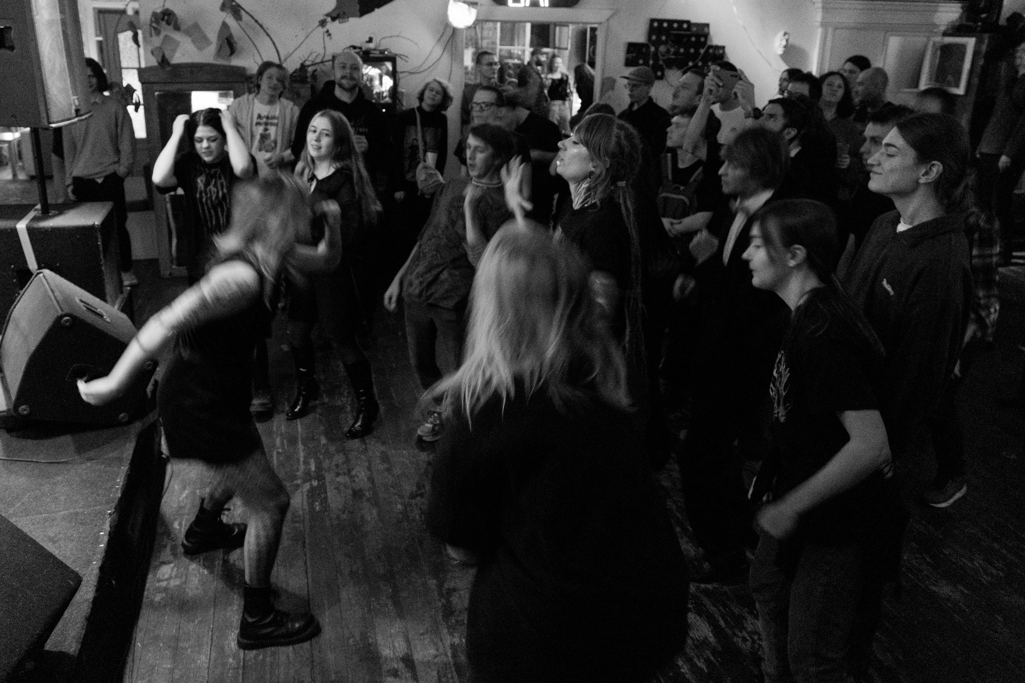 Язва, Ходьба, Црвених Цветова, 12.10.25, TAGO)))MAGO)))