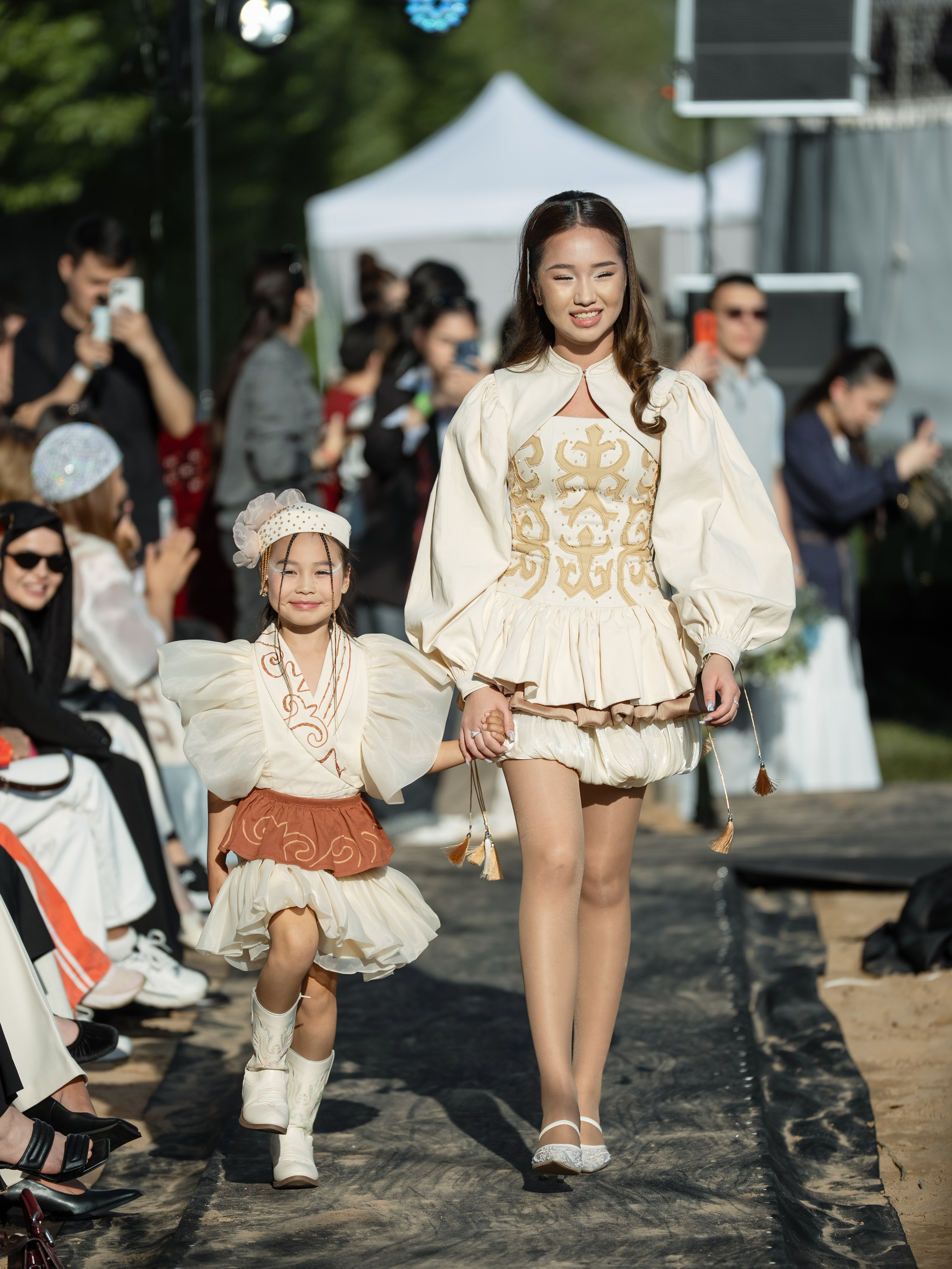 Brand Darideiya. Сайт Алматинского НЮ АРТ, будуар и фэшн фотографа Дениса Карпенко