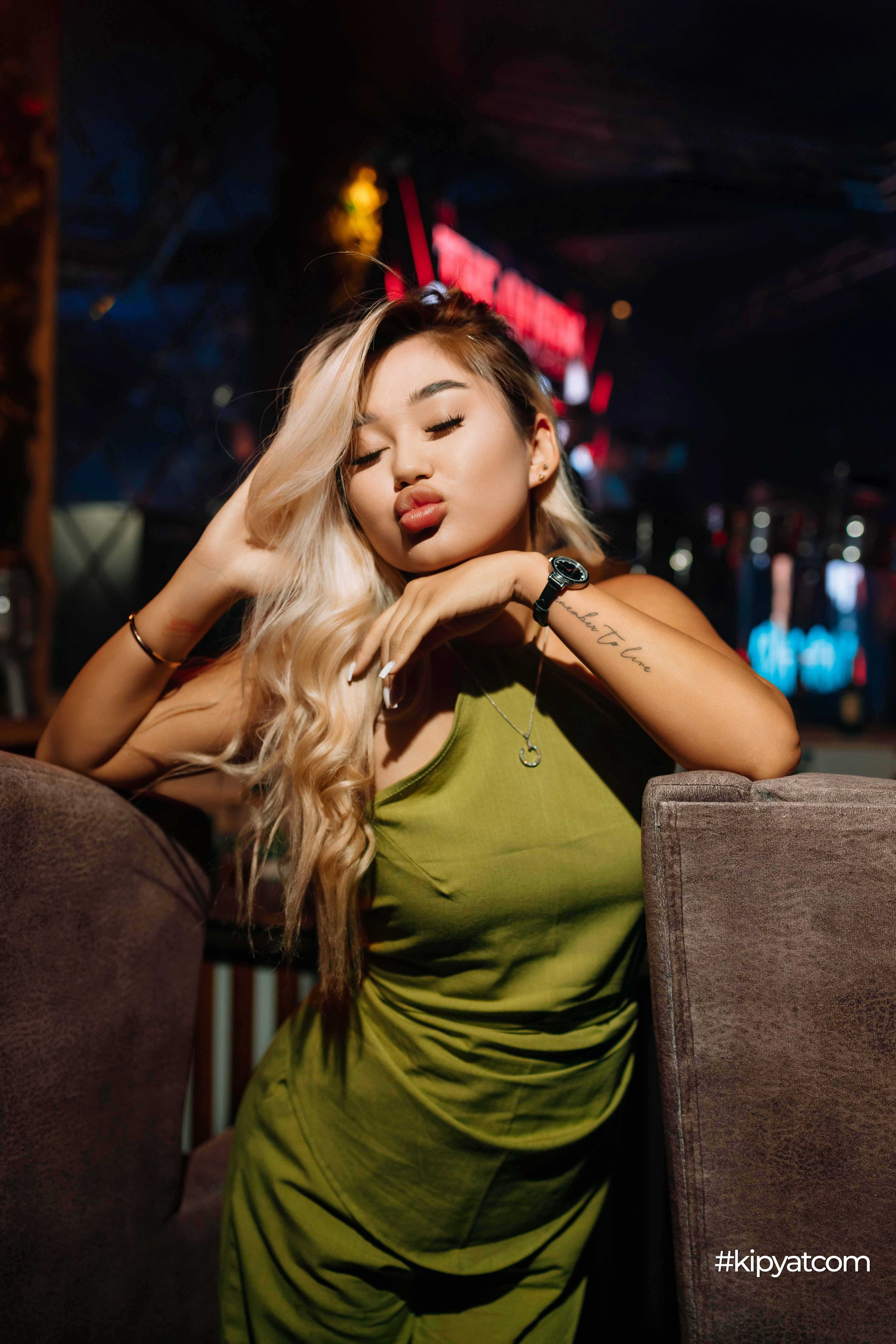 The Queen Prive. Кипятком Шымкент