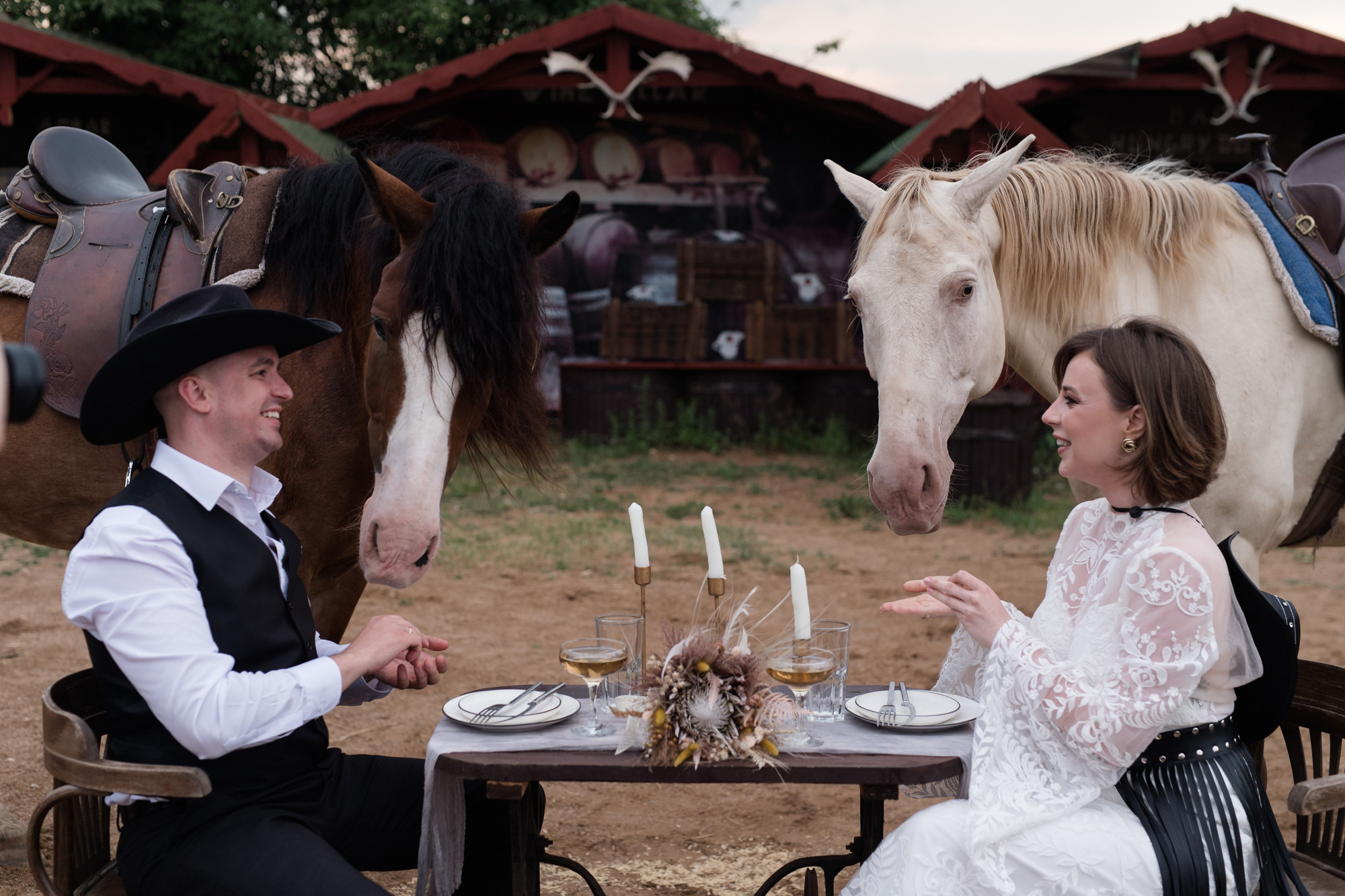 Свадьба в Аванпост | Конное ранчо. Семейный и контент фотограф