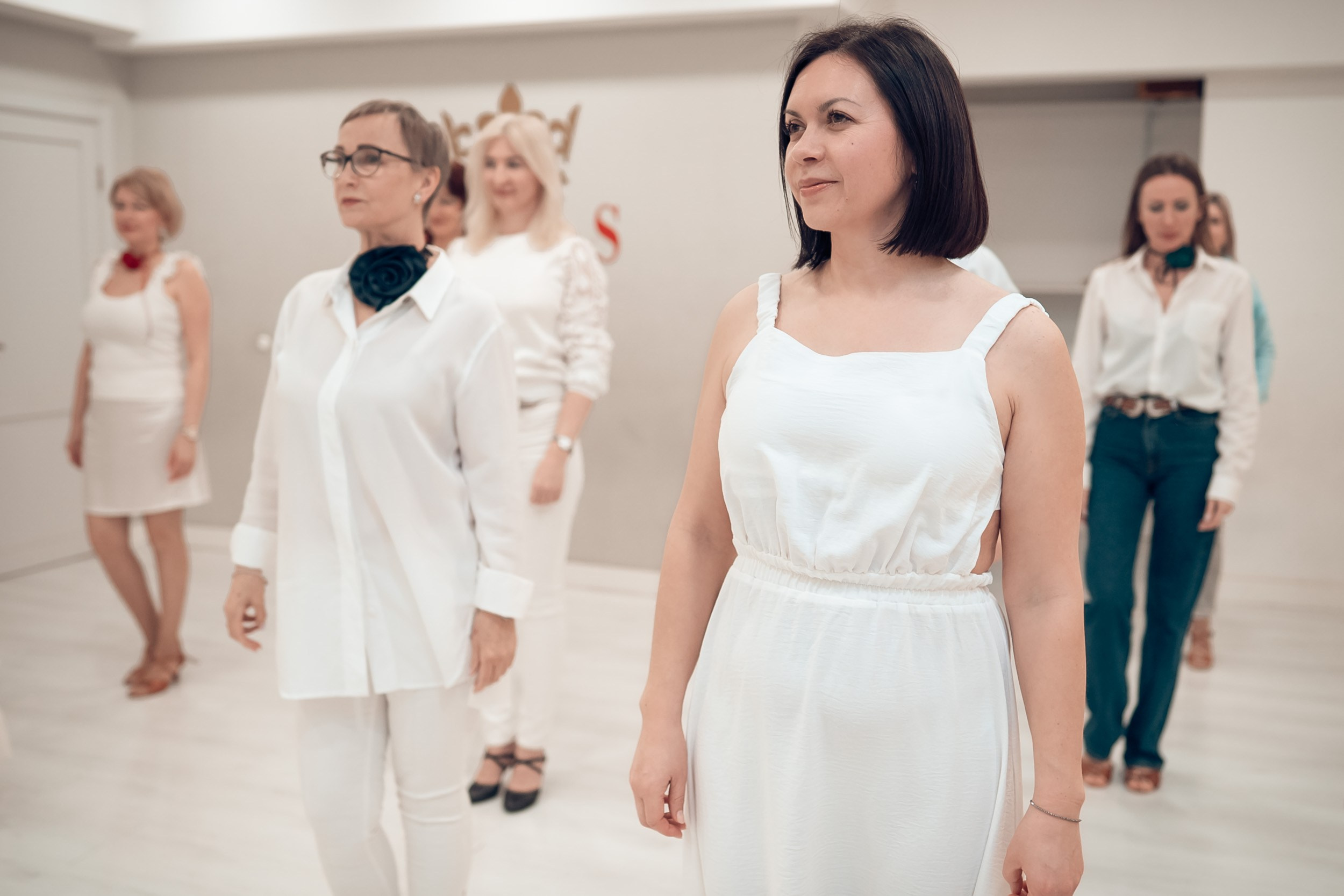 Вечеринка на 8 марта танцевальной студии Статус г. Севастополь. Церковный фотограф Севастополь