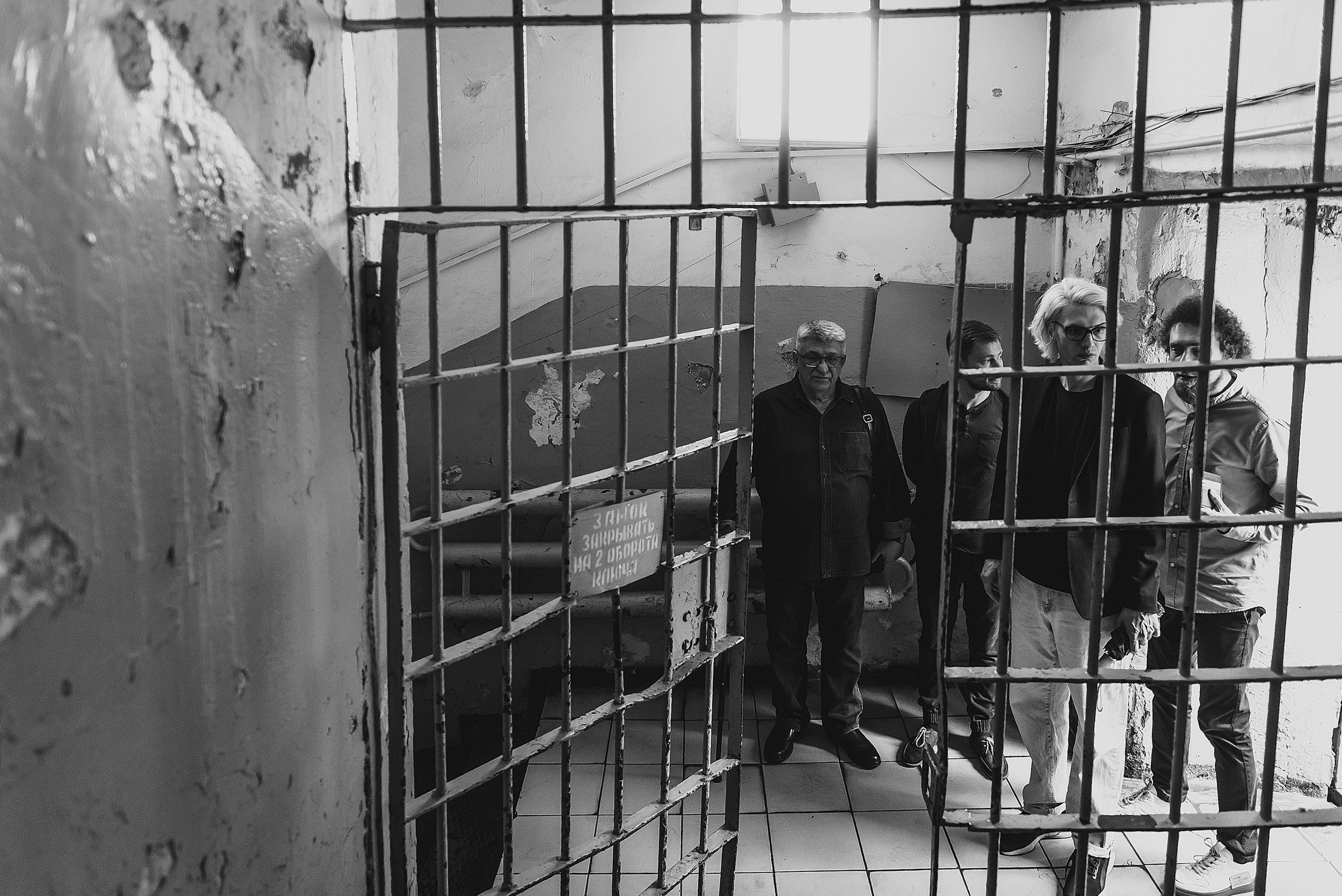 09.07.2023 | VOICES. Презентация фильма «Сказка» Александра Николаевича Сокурова в Вологодском СИЗО. Фотограф Роман Рудаков