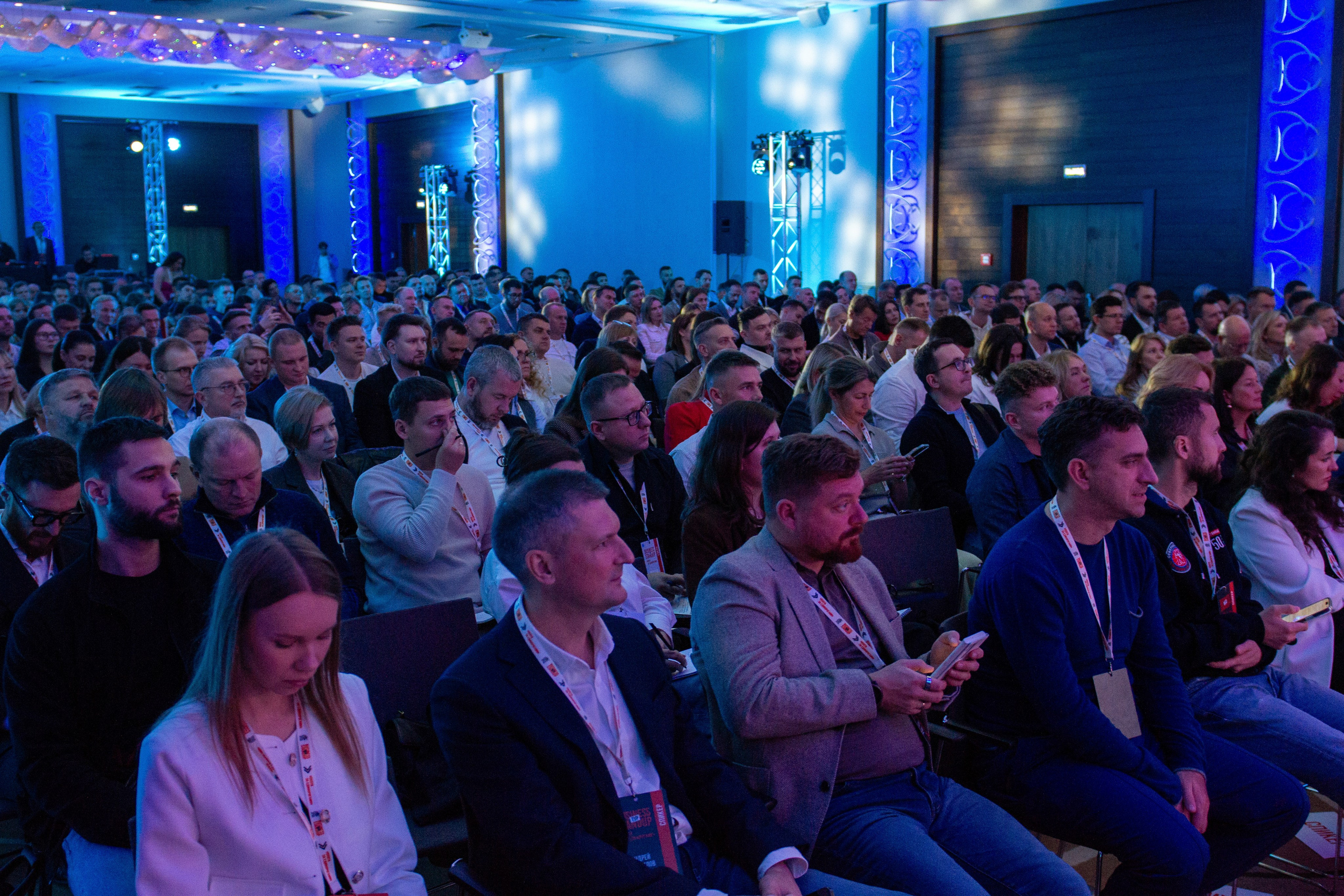 Тур Оскара Хартманна «Охота за единорогами». Дарья Терещук — репортажный фотограф в Минске