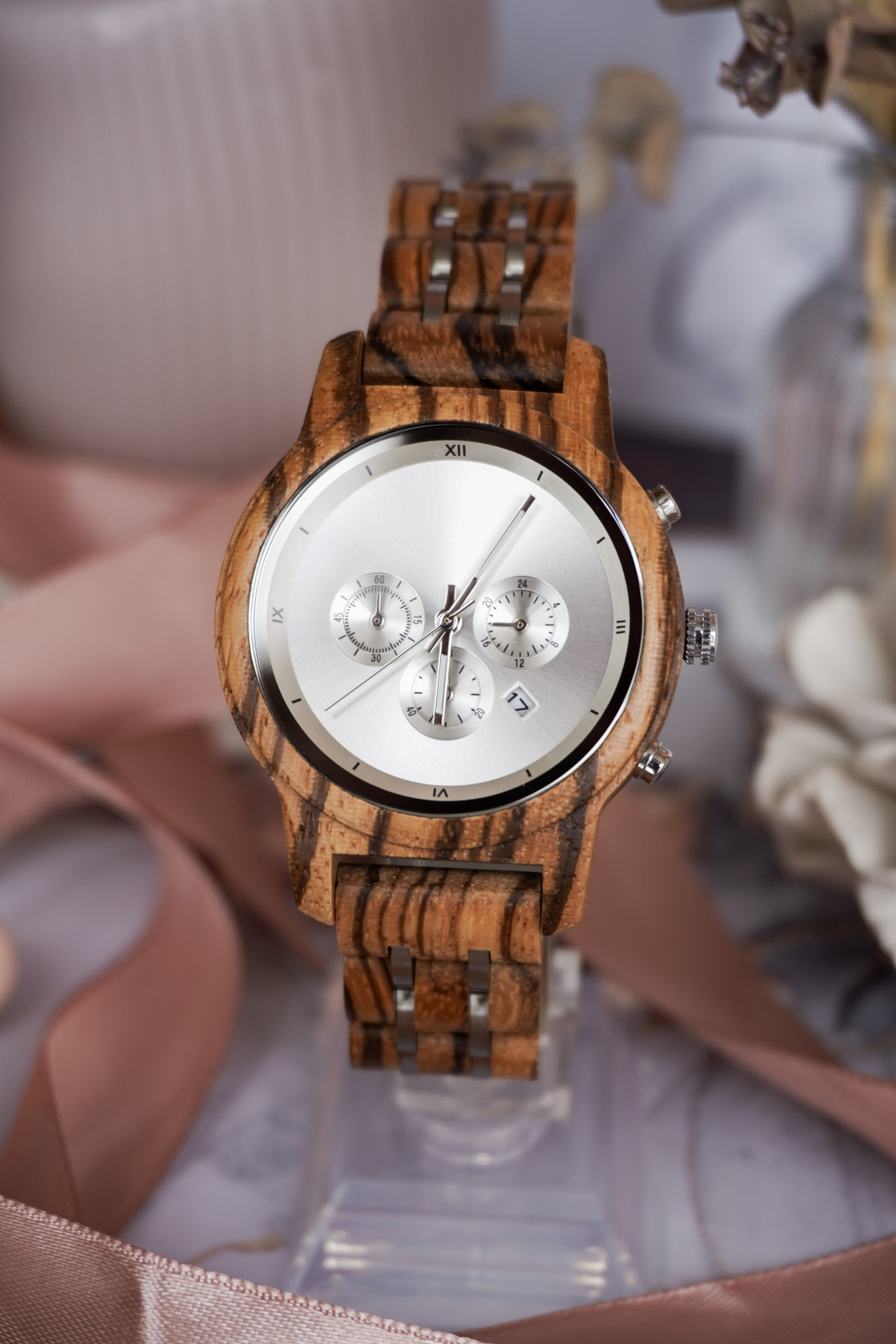 Часы. Кузнецова Мария — профессиональный фотограф в Санкт-Петербурге | Предметная фотосъёмка, модельные тесты, актёрское портфолио, концерты