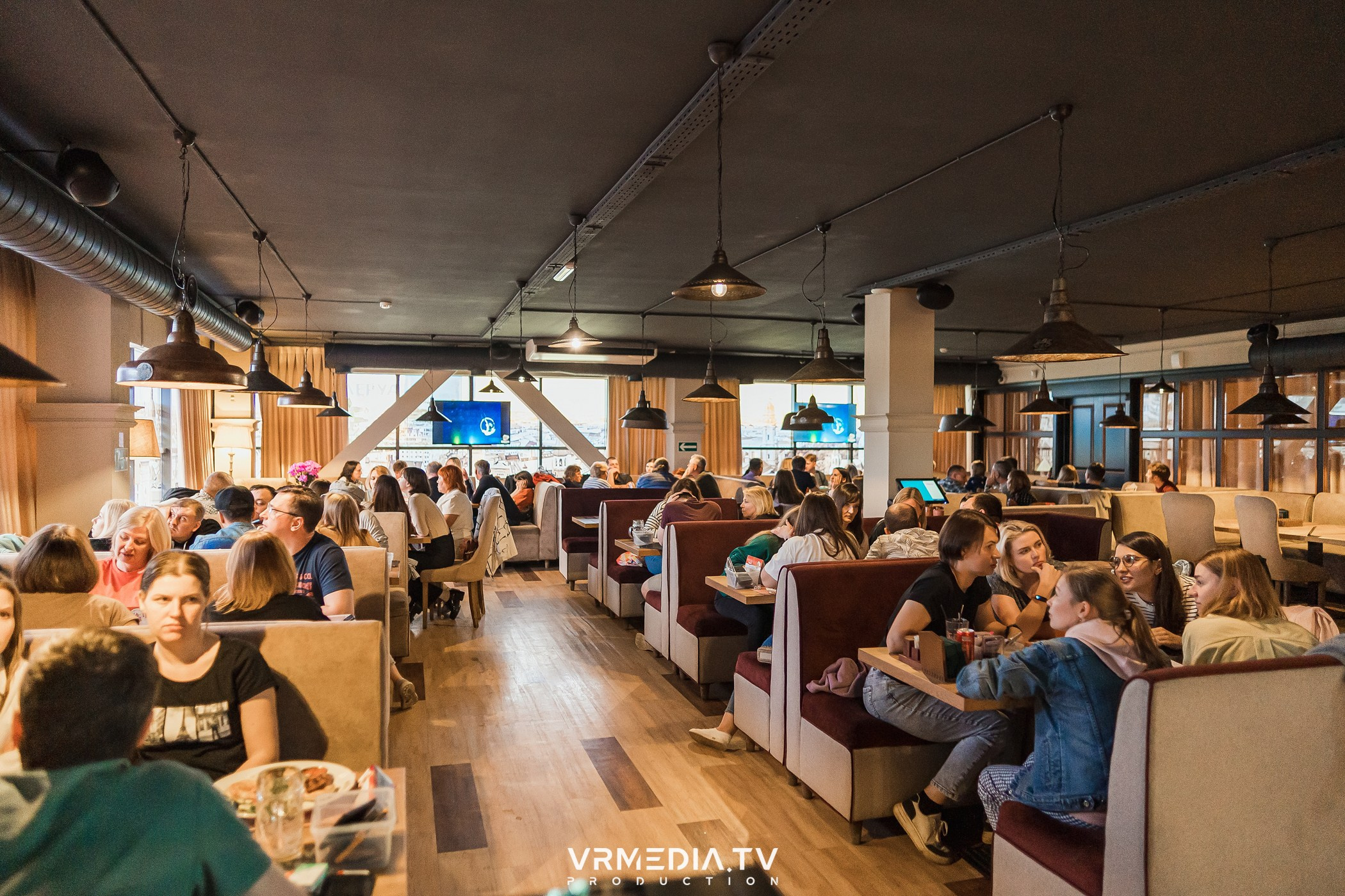 Эйнштейн Party в ресторане «Мюнхен»