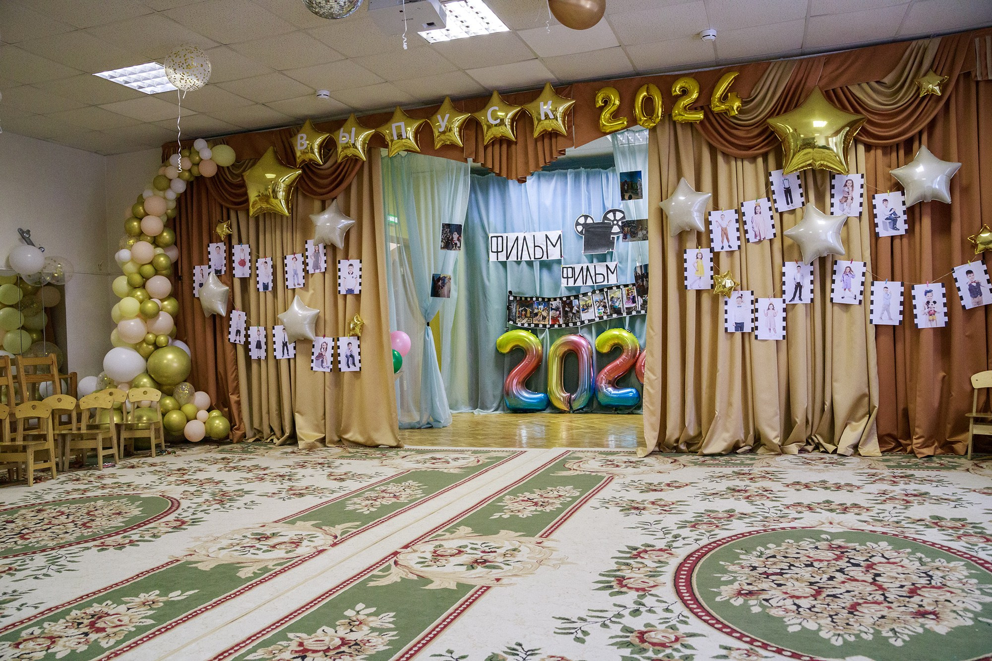 Съёмка Выпускного в садике. Фотограф-дизайнер, семейный фотограф, фуд-фотограф в Москве и Московской области Лаврова Анна