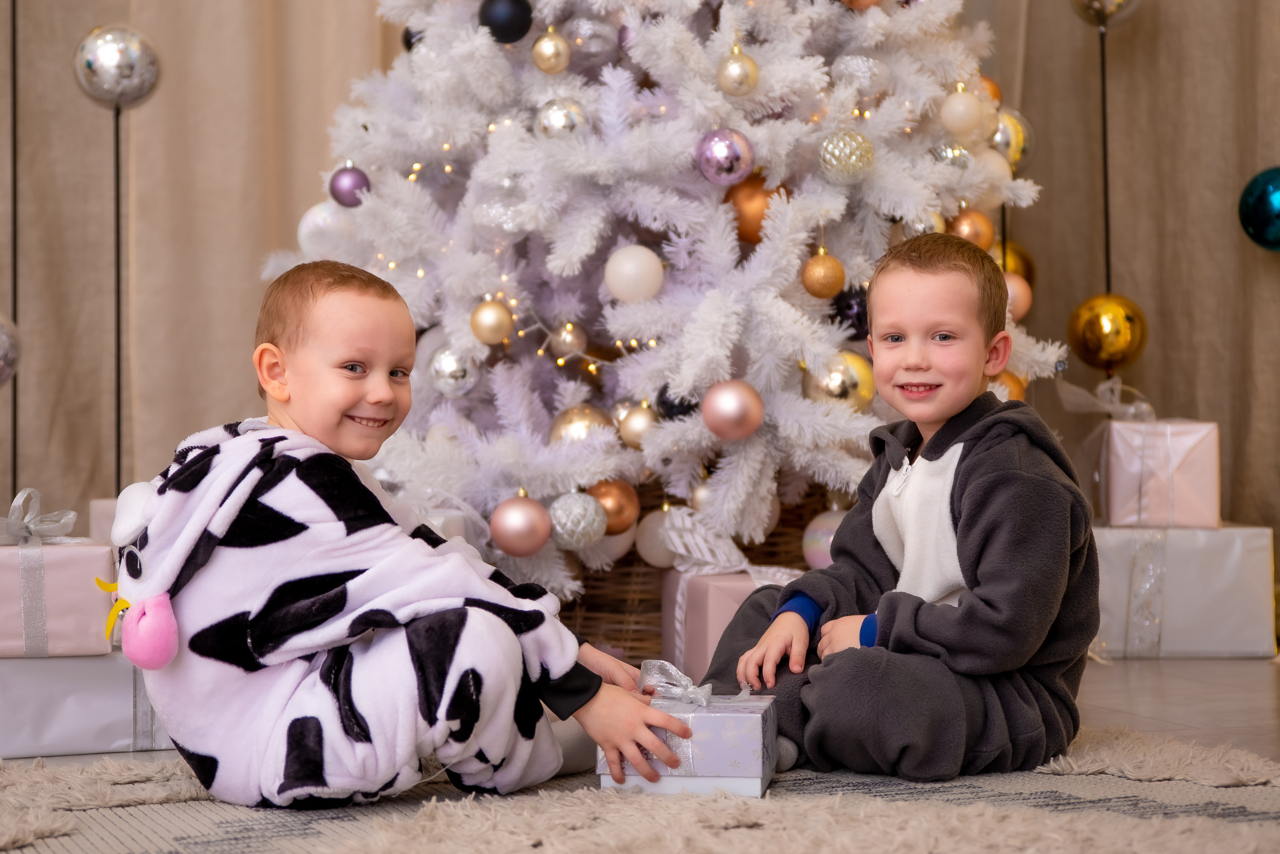 Новогодняя семейная съемка в фотостудии Веретено. Репортажный, семейный, свадебный фотограф Санкт-Петербург Ольга Лесюк