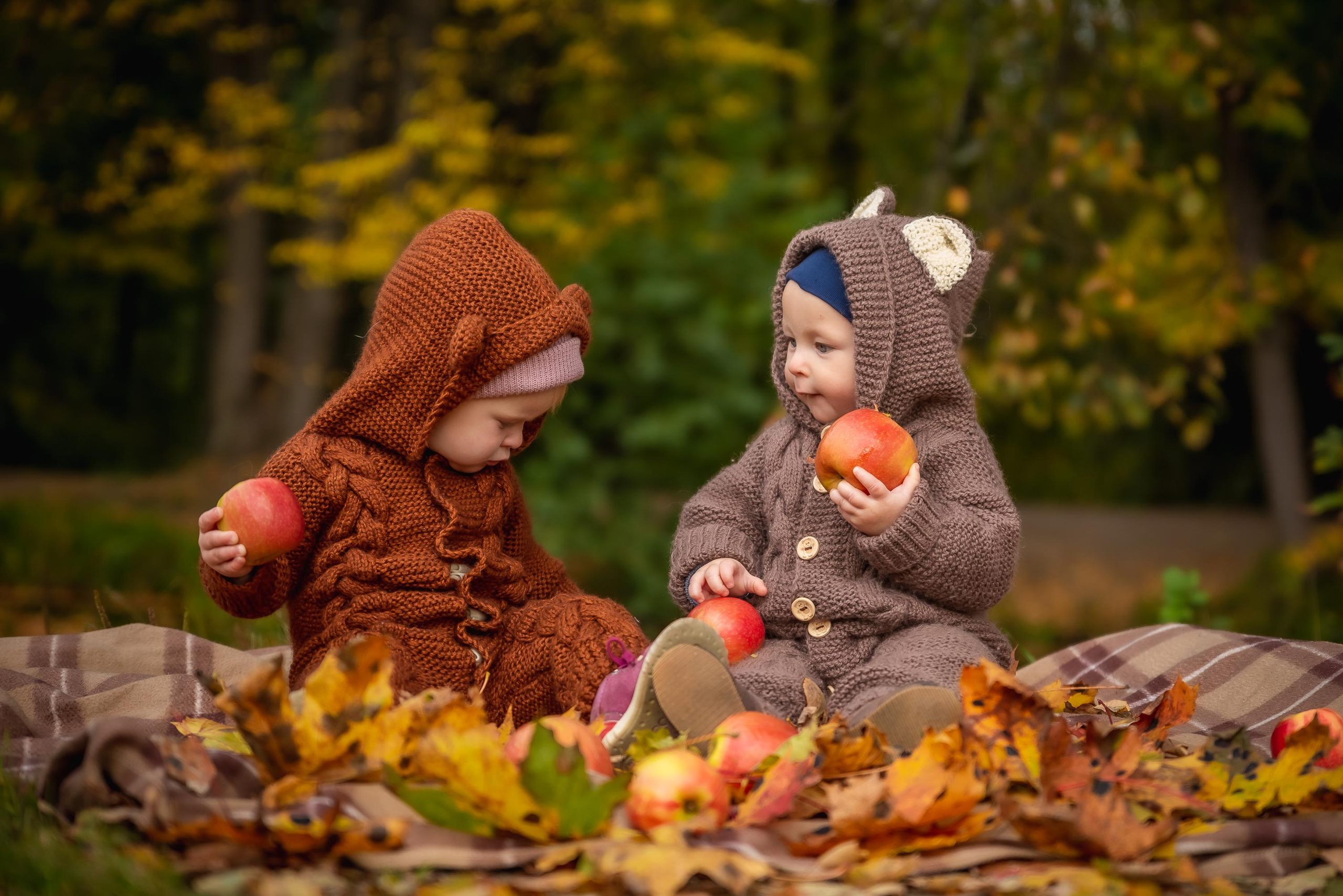 Осенняя съемка малышей в парке. Репортажный, семейный, свадебный фотограф Санкт-Петербург Ольга Лесюк