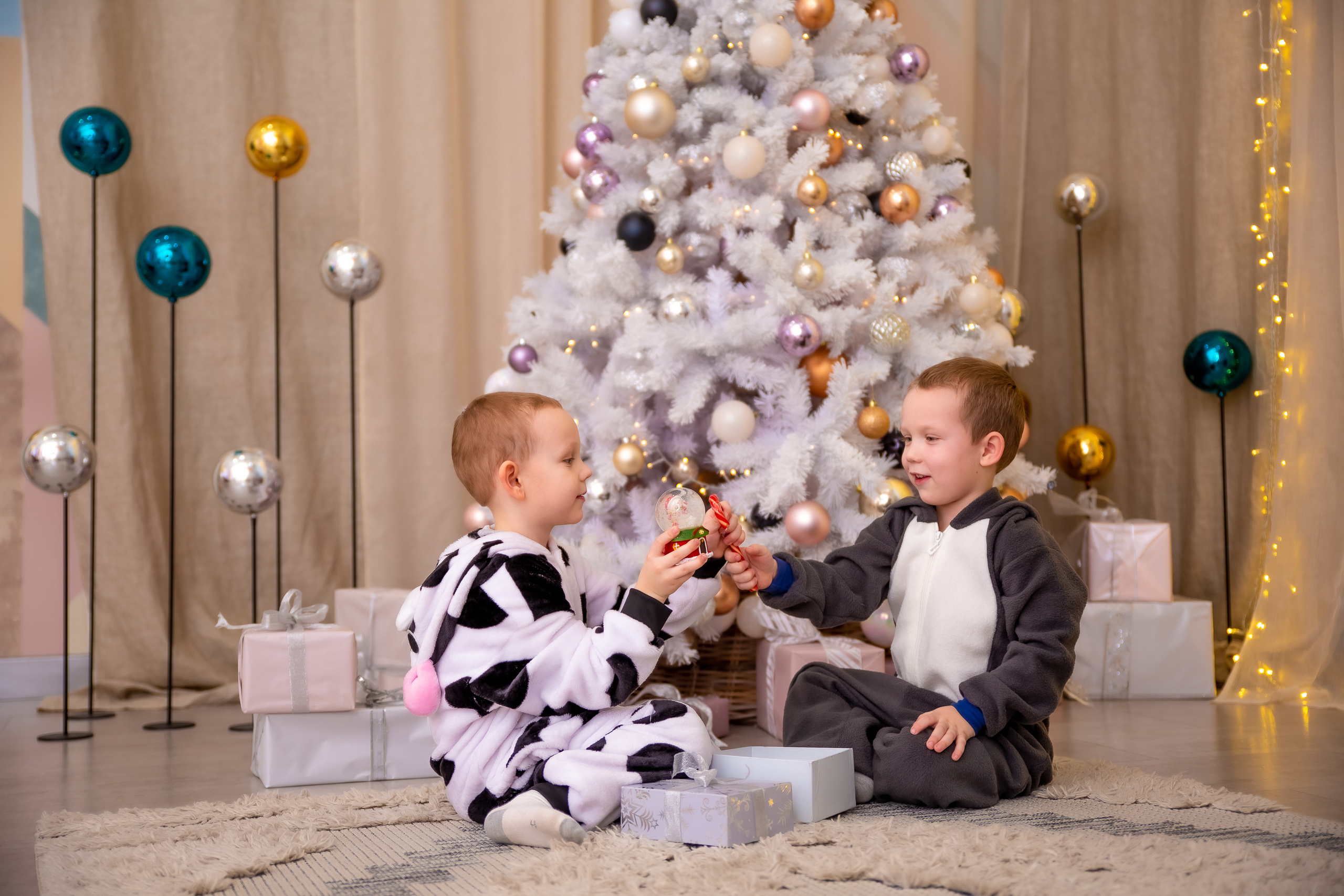 Новогодняя семейная съемка в фотостудии Веретено. Репортажный, семейный, свадебный фотограф Санкт-Петербург Ольга Лесюк