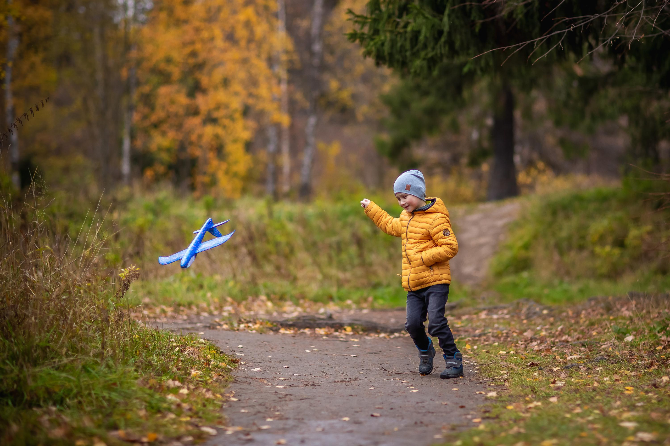 Осенняя съемка Олег и Дениска в Шуваловском парке. Репортажный, семейный, свадебный фотограф Санкт-Петербург Ольга Лесюк