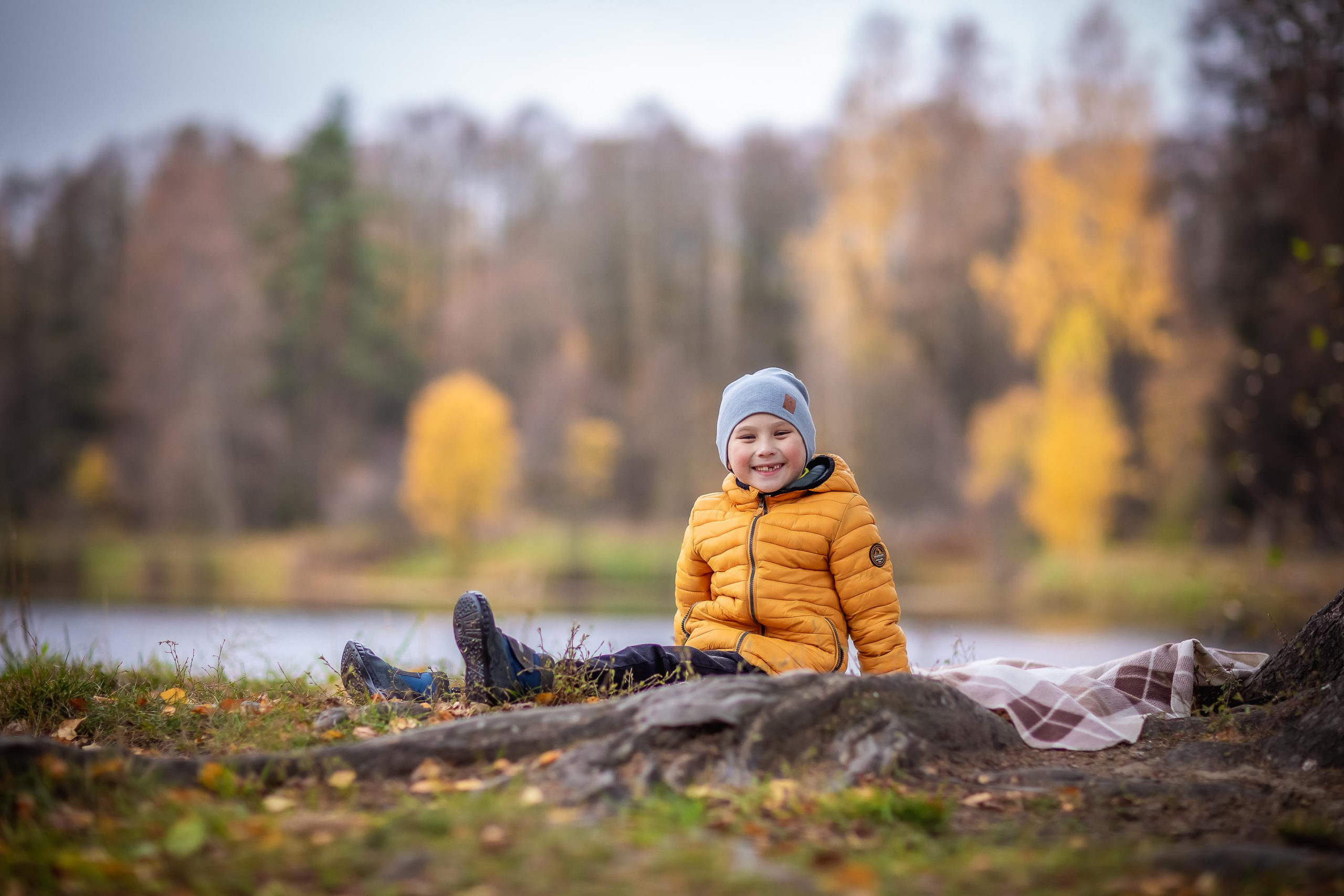 Осенняя съемка Олег и Дениска в Шуваловском парке. Репортажный, семейный, свадебный фотограф Санкт-Петербург Ольга Лесюк