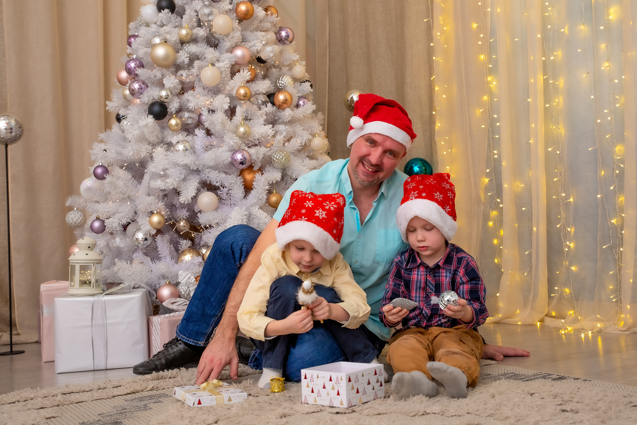 Новогодняя семейная съемка в фотостудии Веретено. Репортажный, семейный, свадебный фотограф Санкт-Петербург Ольга Лесюк