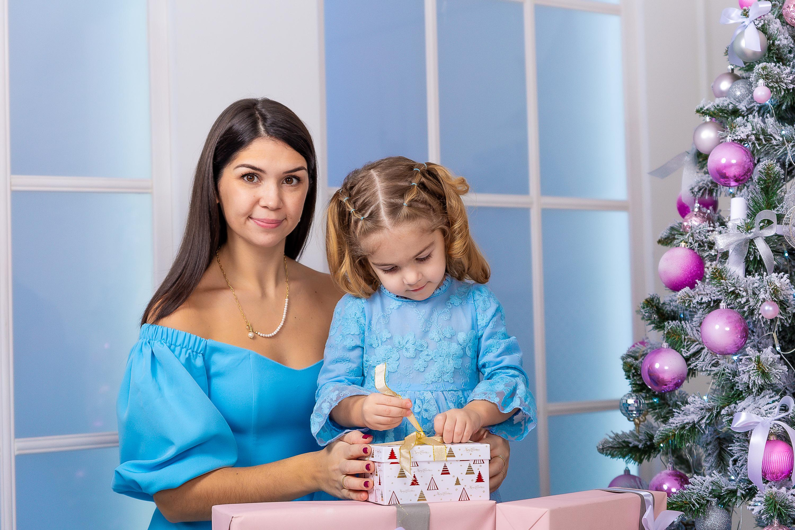Новогодняя семейная съемка Олфи фотостудия. Репортажный, семейный, свадебный фотограф Санкт-Петербург Ольга Лесюк