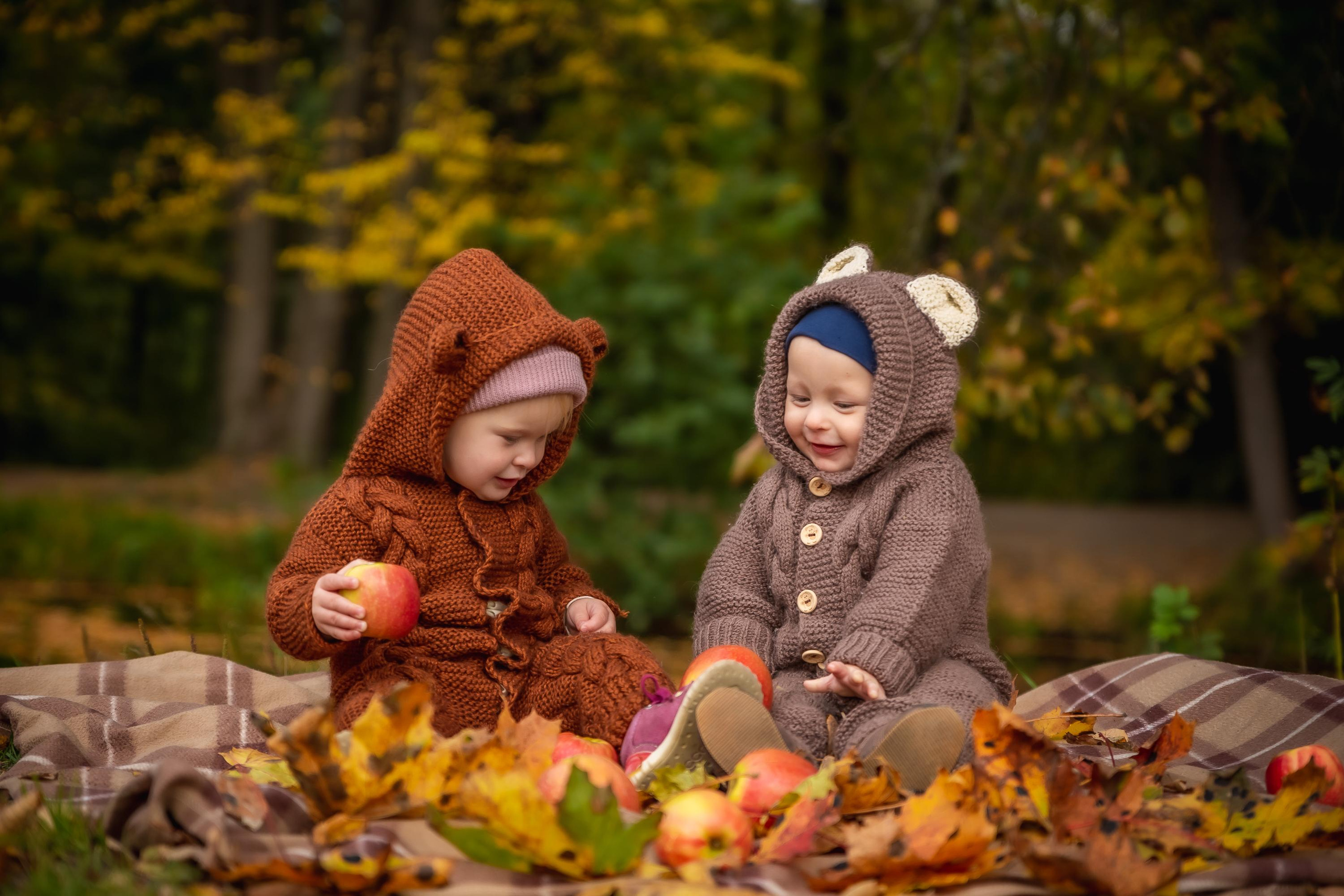 Осенняя съемка малышей в парке. Репортажный, семейный, свадебный фотограф Санкт-Петербург Ольга Лесюк