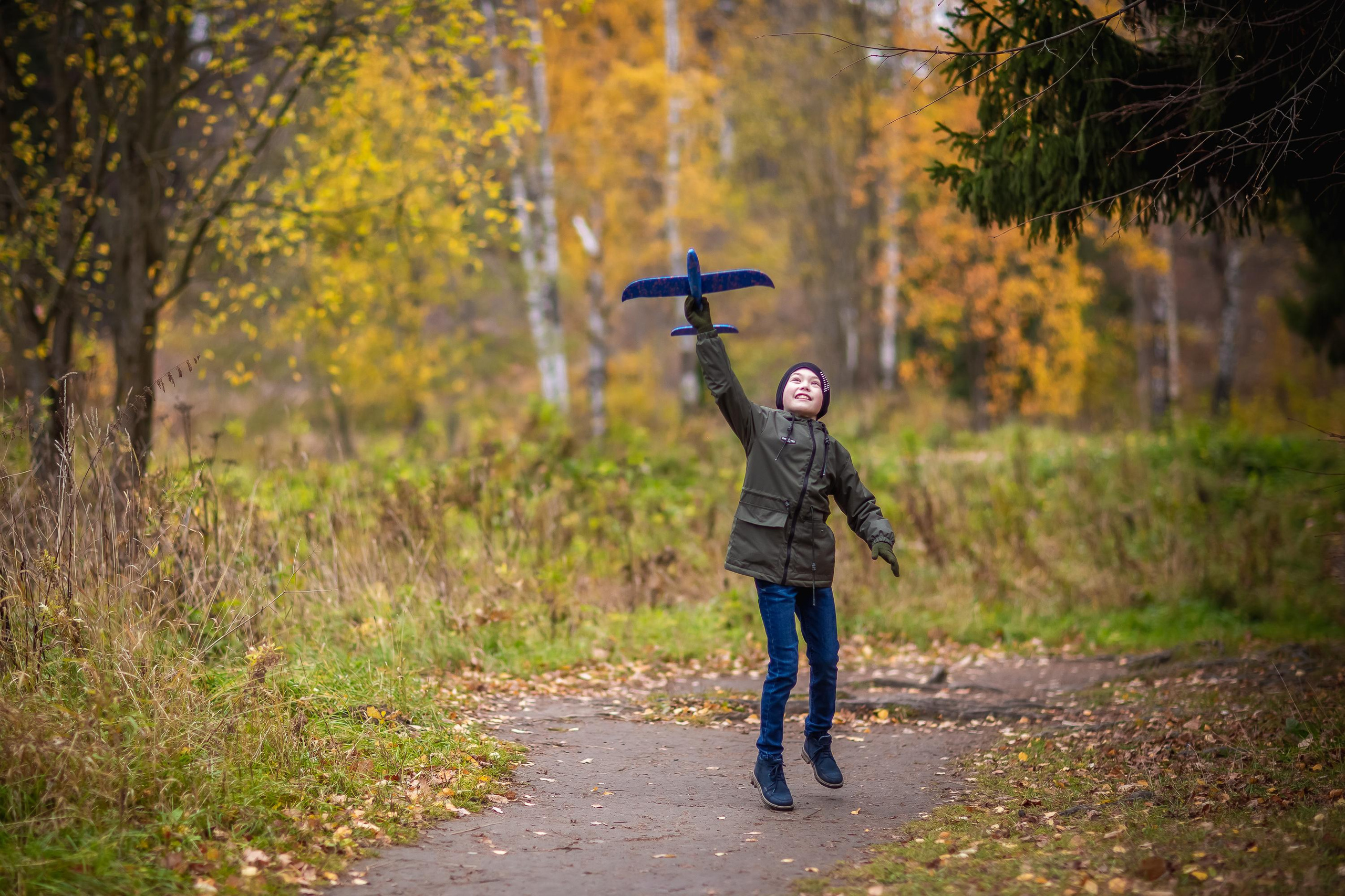 Осенняя съемка Олег и Дениска в Шуваловском парке. Репортажный, семейный, свадебный фотограф Санкт-Петербург Ольга Лесюк