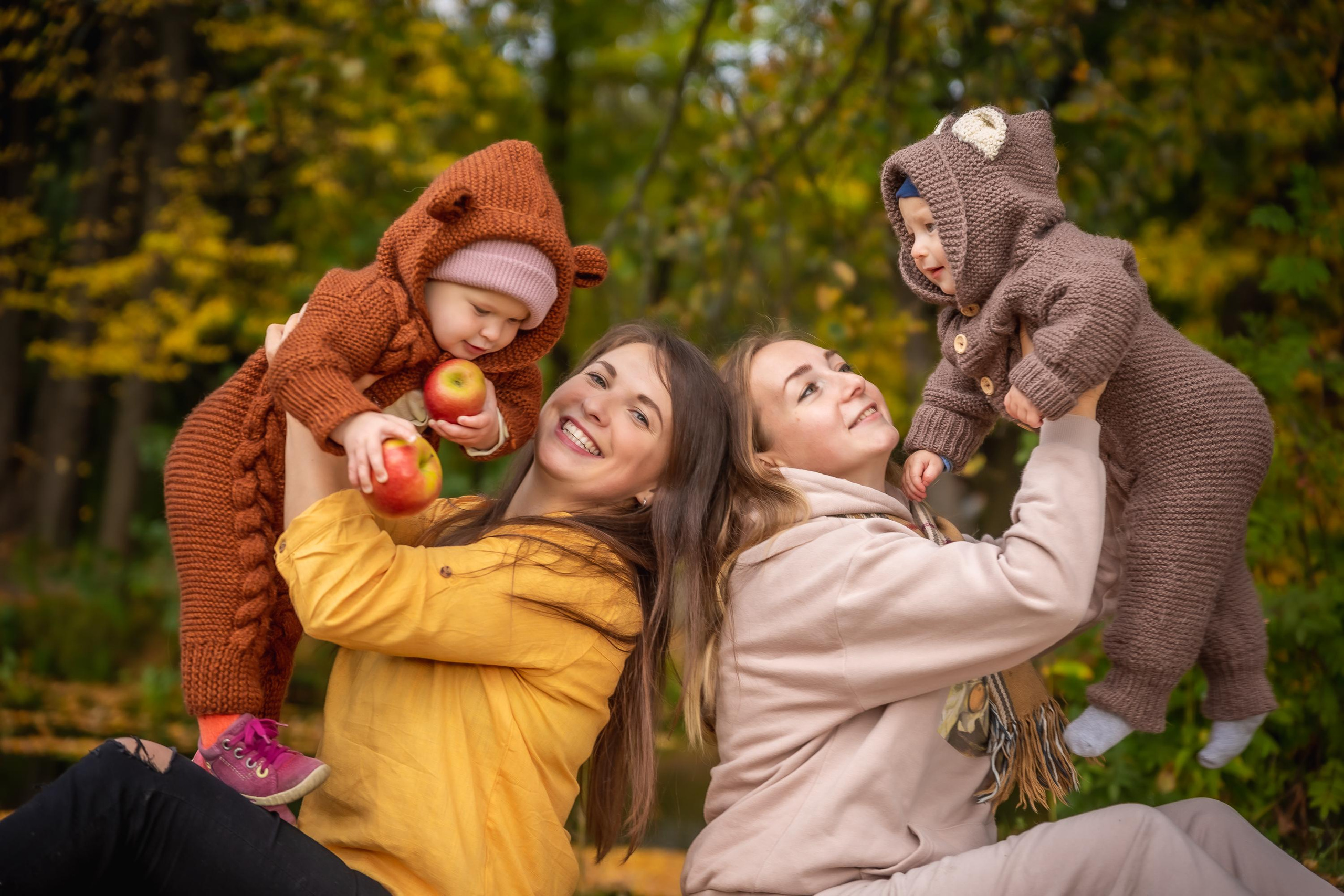Осенняя съемка малышей в парке. Репортажный, семейный, свадебный фотограф Санкт-Петербург Ольга Лесюк