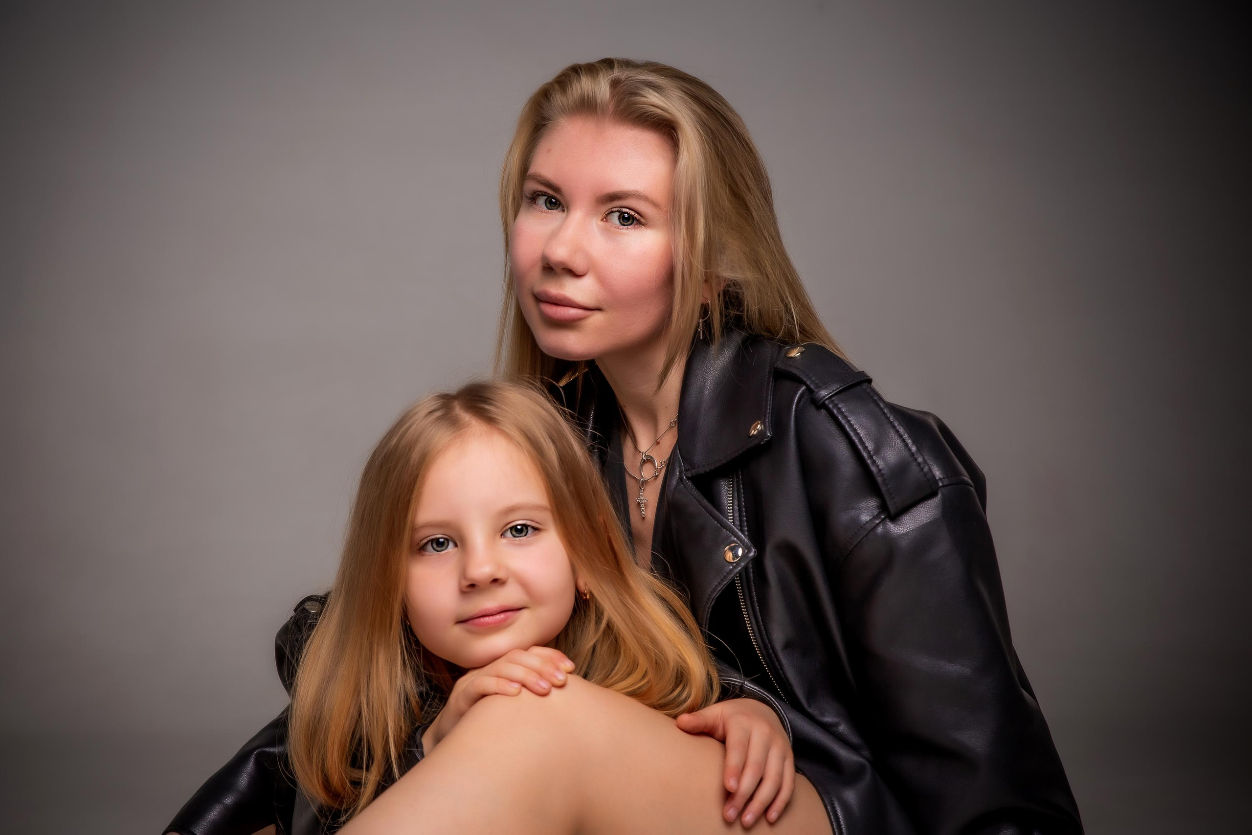 Юля и Эмилия. Репортажный, семейный, свадебный фотограф Санкт-Петербург Ольга Лесюк