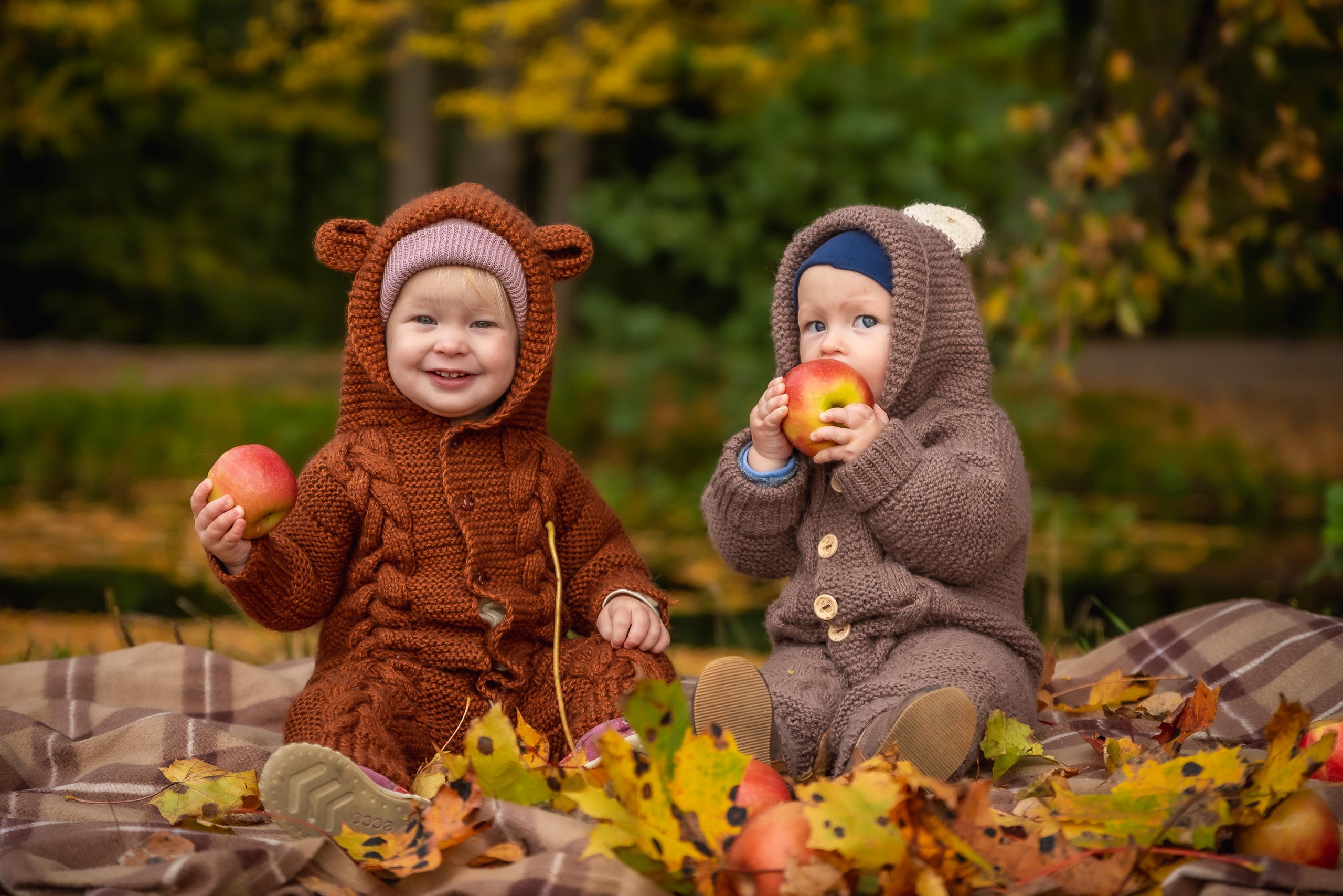Осенняя съемка малышей в парке. Репортажный, семейный, свадебный фотограф Санкт-Петербург Ольга Лесюк