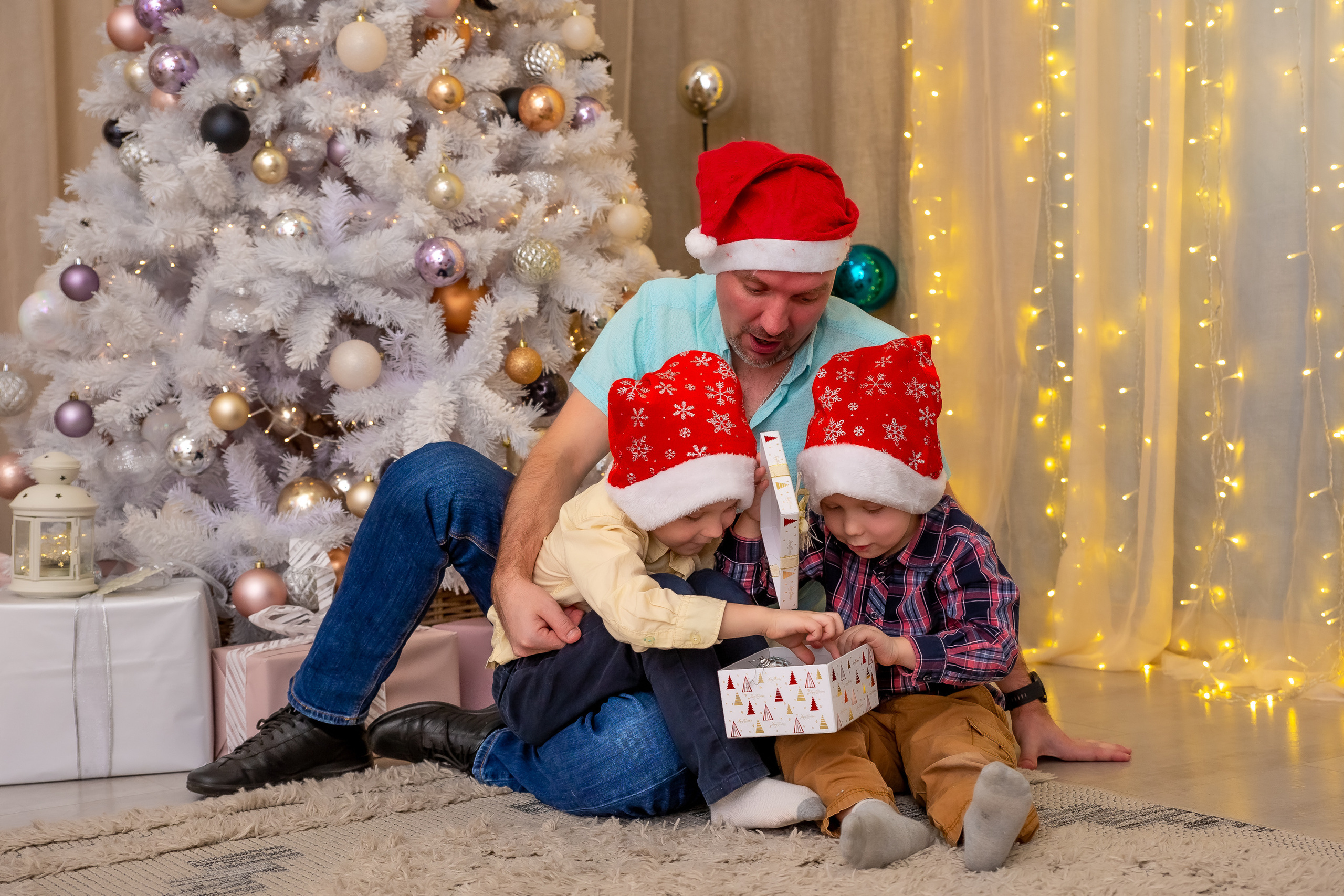 Новогодняя семейная съемка в фотостудии Веретено. Репортажный, семейный, свадебный фотограф Санкт-Петербург Ольга Лесюк