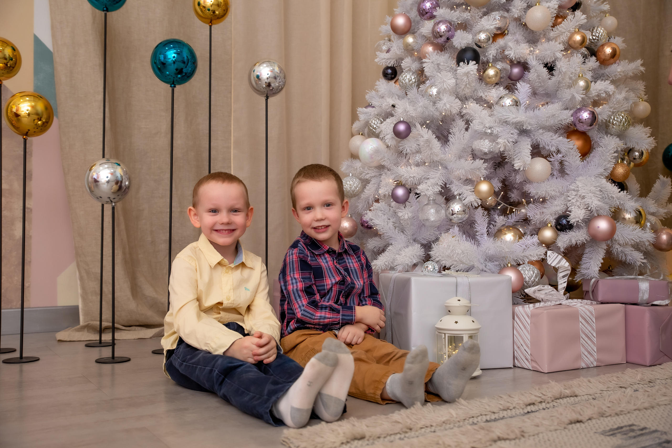 Новогодняя семейная съемка в фотостудии Веретено. Репортажный, семейный, свадебный фотограф Санкт-Петербург Ольга Лесюк