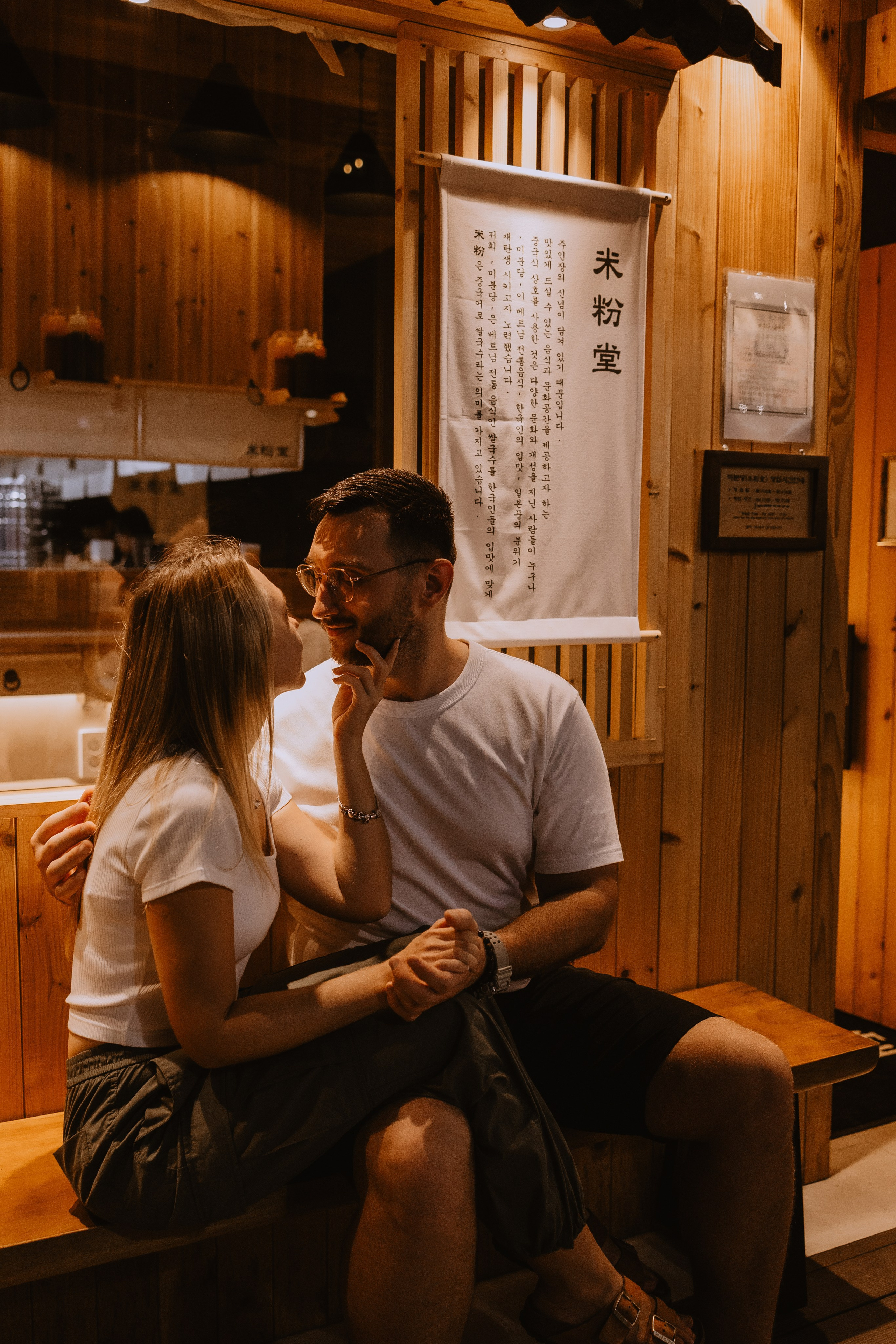 Вечерняя прогулка в городе Пусан. ВАШ ФОТОГРАФ В ПУСАНЕ (Южная Корея) Александра Ануфрий