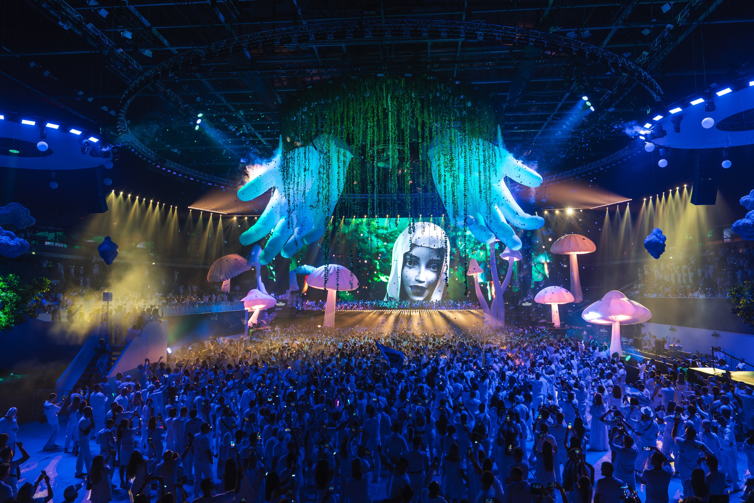 БЕЛАЯ 2025. Святослав Буньков | фотограф