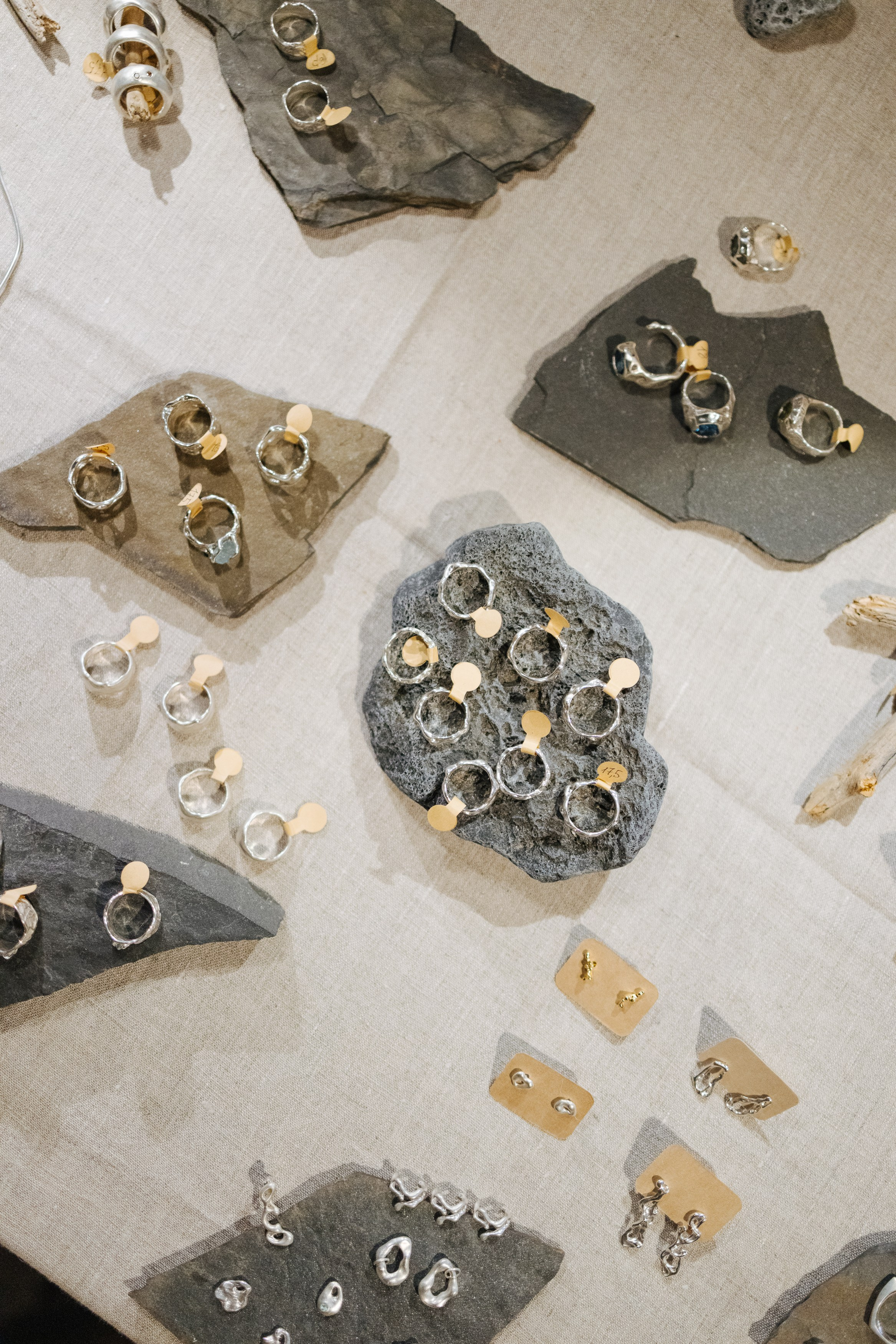 23–24 декабря 2023 в «Три вокзала. Депо» / День 2 / фото Валерий Белобеев. Фотоотчеты «Ламбада-маркета»