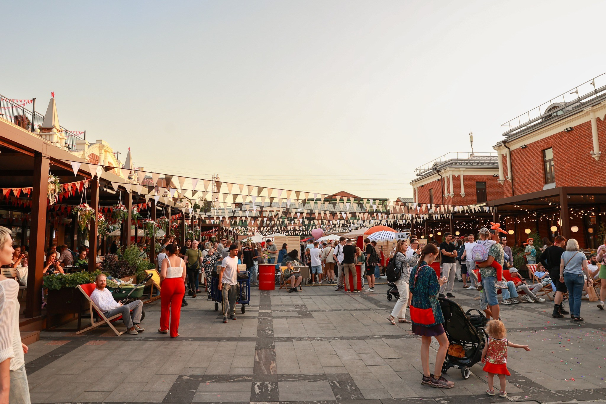 7–8 сентября 2024 / Три Вокзала. Депо. Фотоотчеты «Ламбада-маркета»