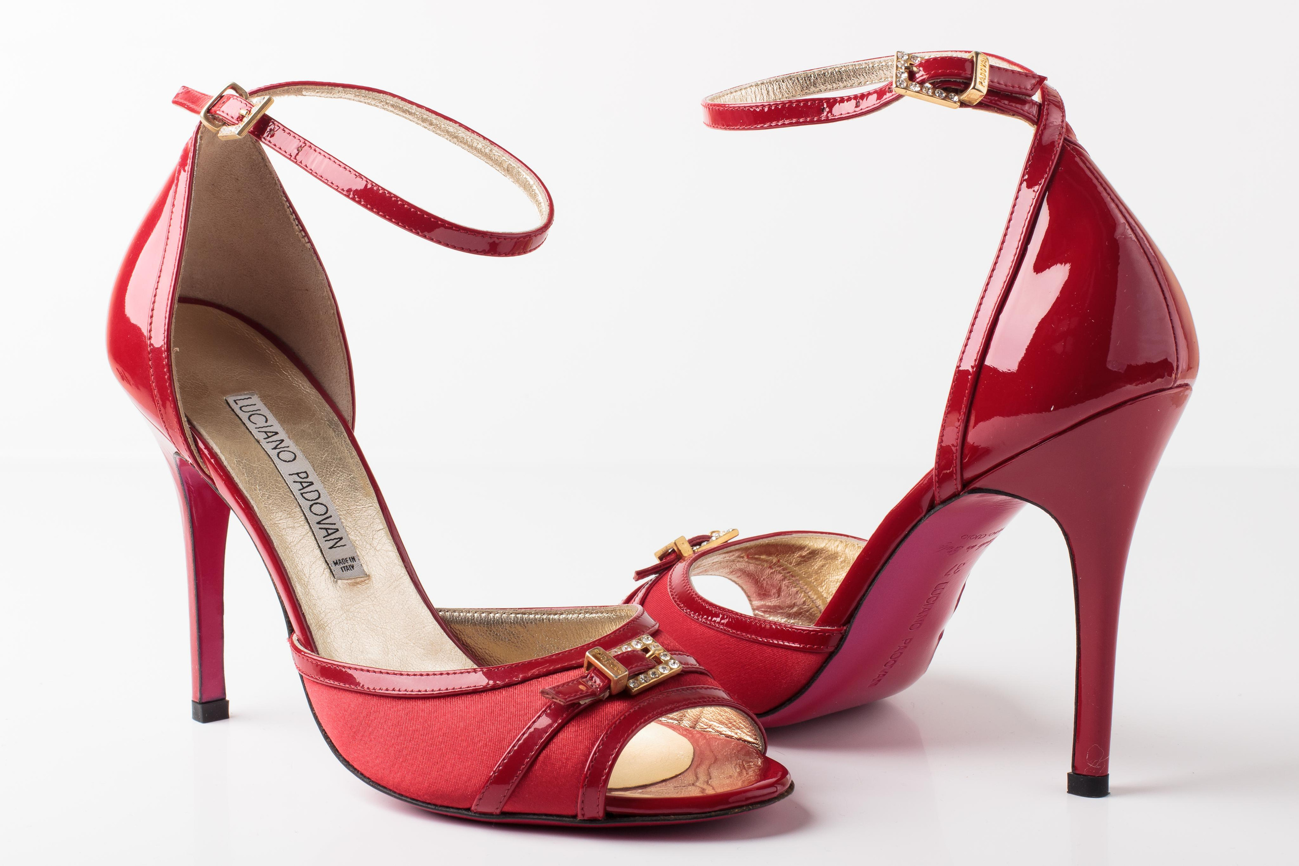 Предметные и каталожные съемки. Фотограф Валерий Сабрам