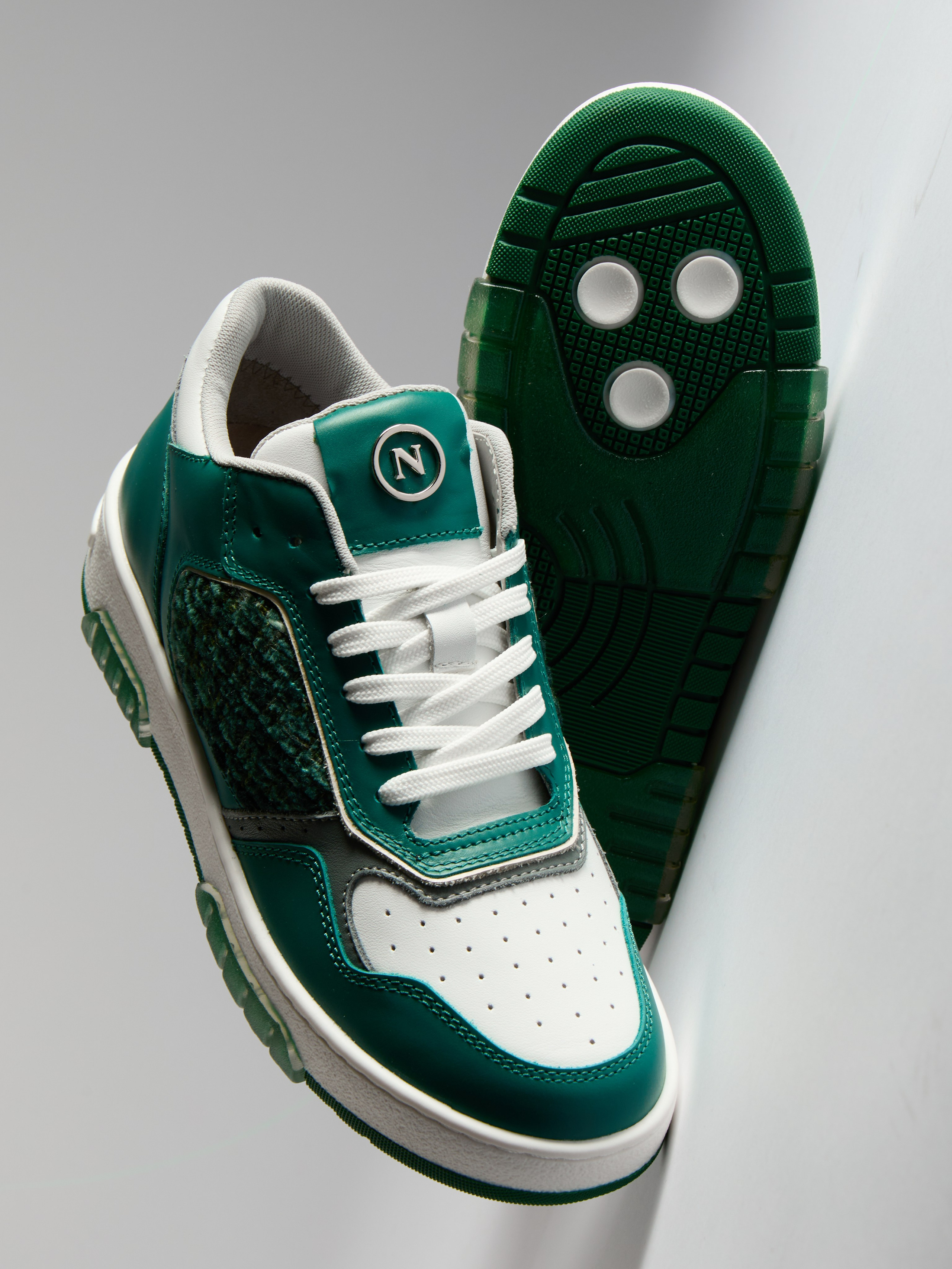 Предметный фотограф в Москве Евгений Шубин