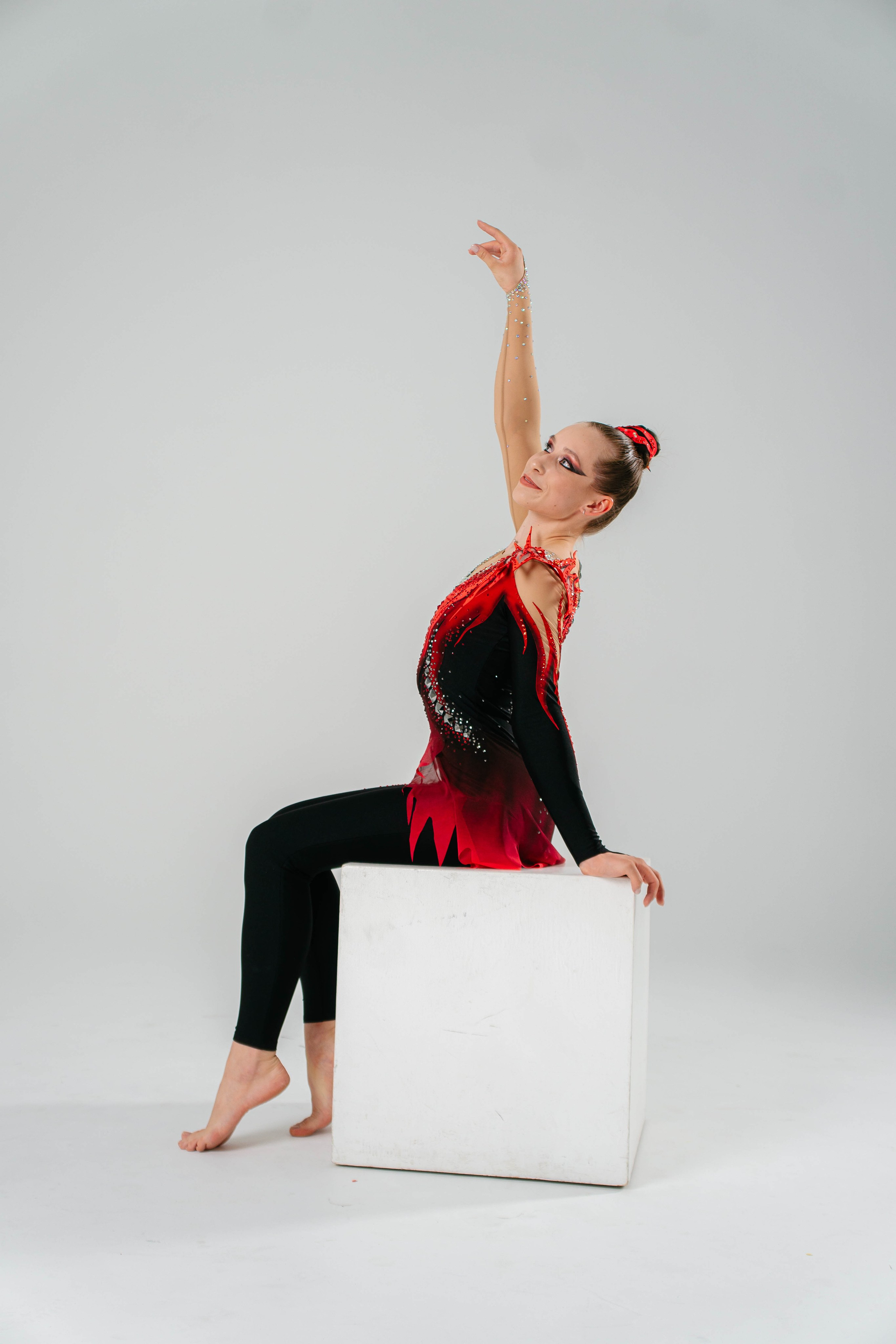 Circus. Фотограф / видеограф в Москве и Сочи Sofia Riversong