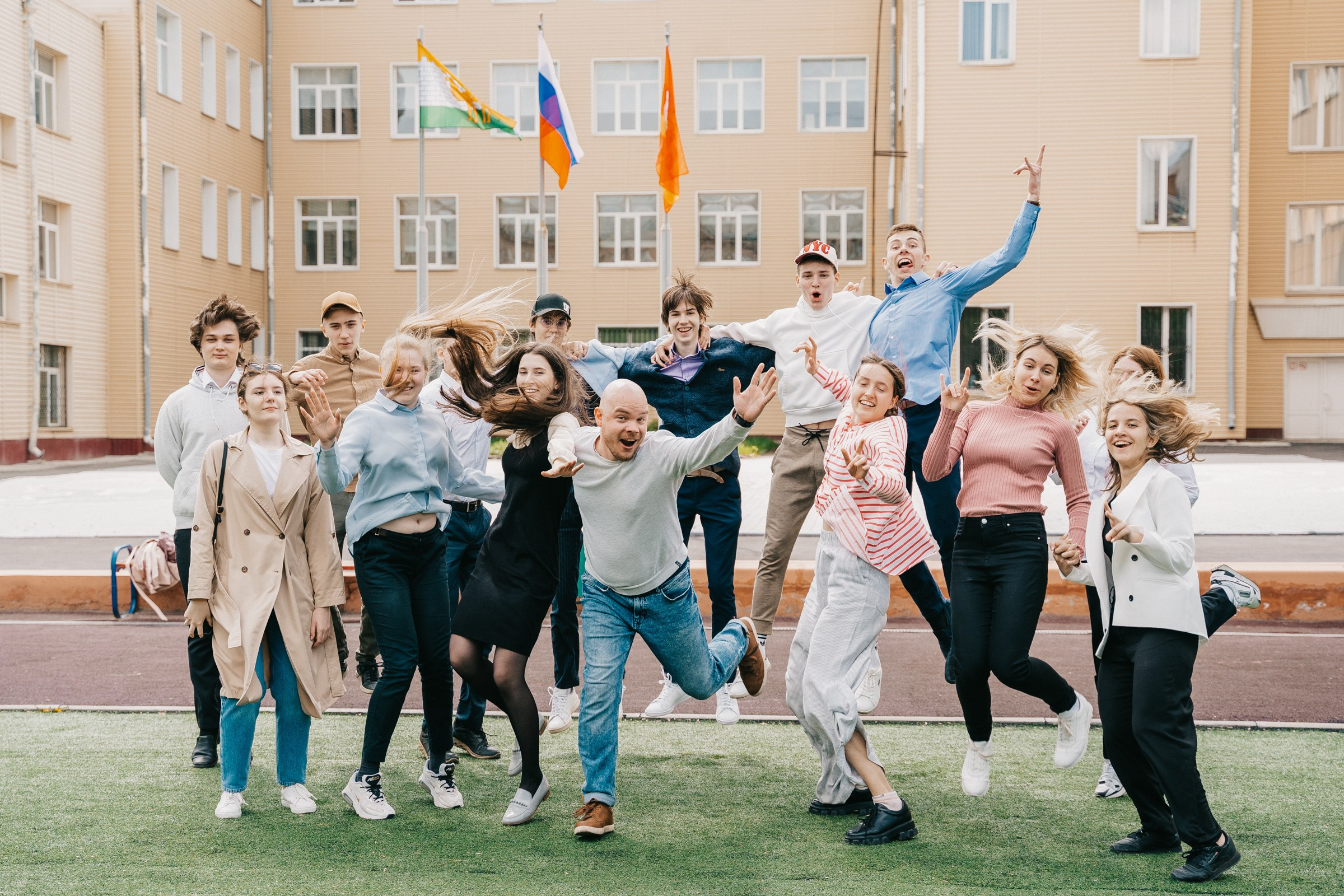 Школьные фотосессии под ключ с альбомом