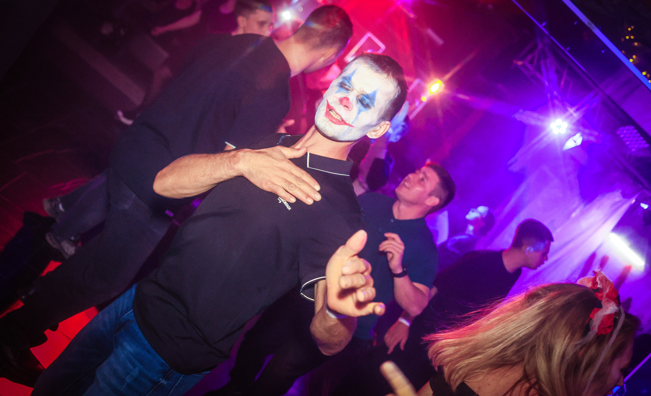 Halloween party | 31.10-01.11.25г. | Ресто-клуб «ОКТЯБРЬ»| Таганрог. Анна Акоста: фотограф в Санкт-Петербурге и Таганроге
