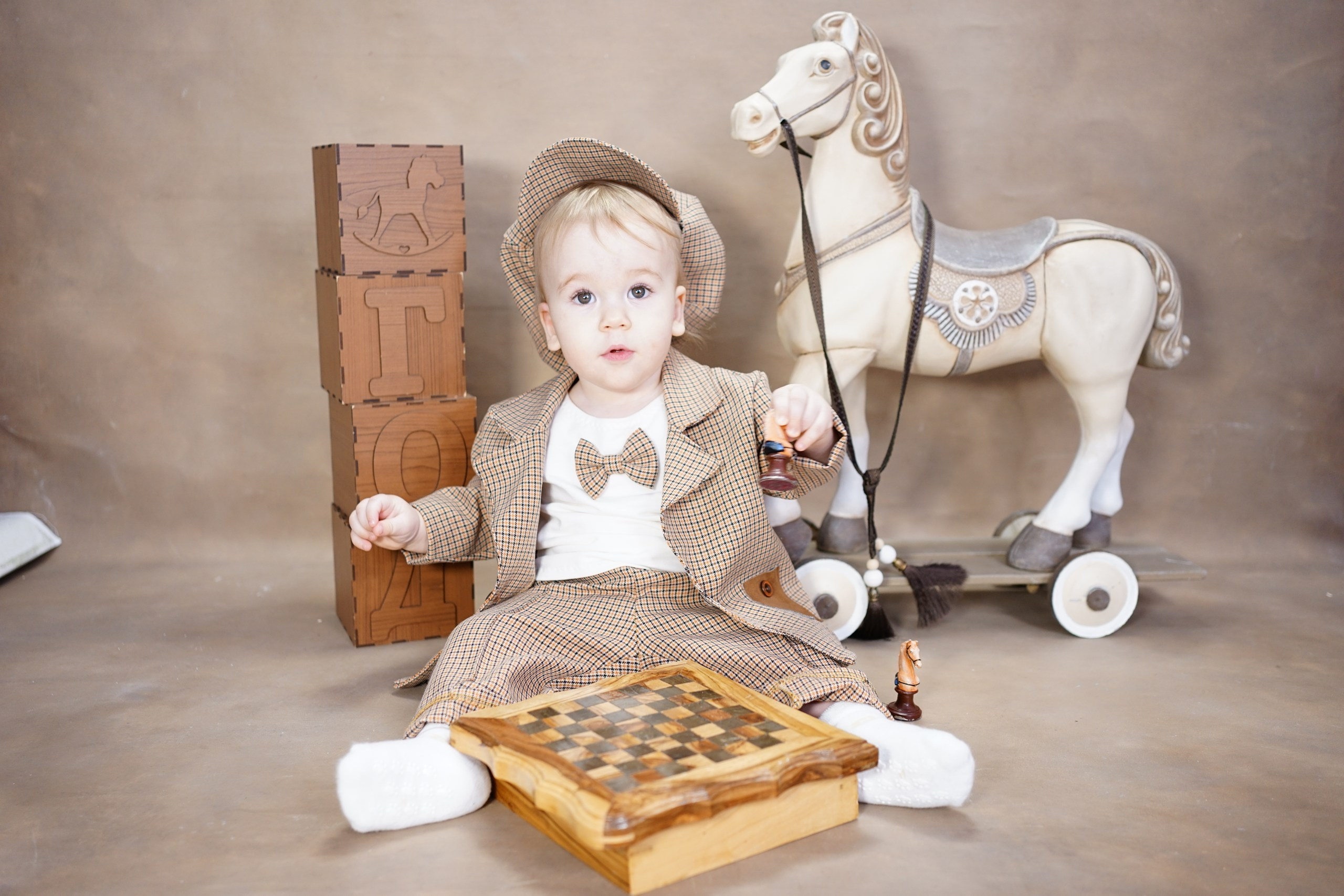 Фотосессия на Годик для Мальчиков. Детская Фотостудия ГОДОВАСИКИ в Санкт-Петербурге фотосесия на годик