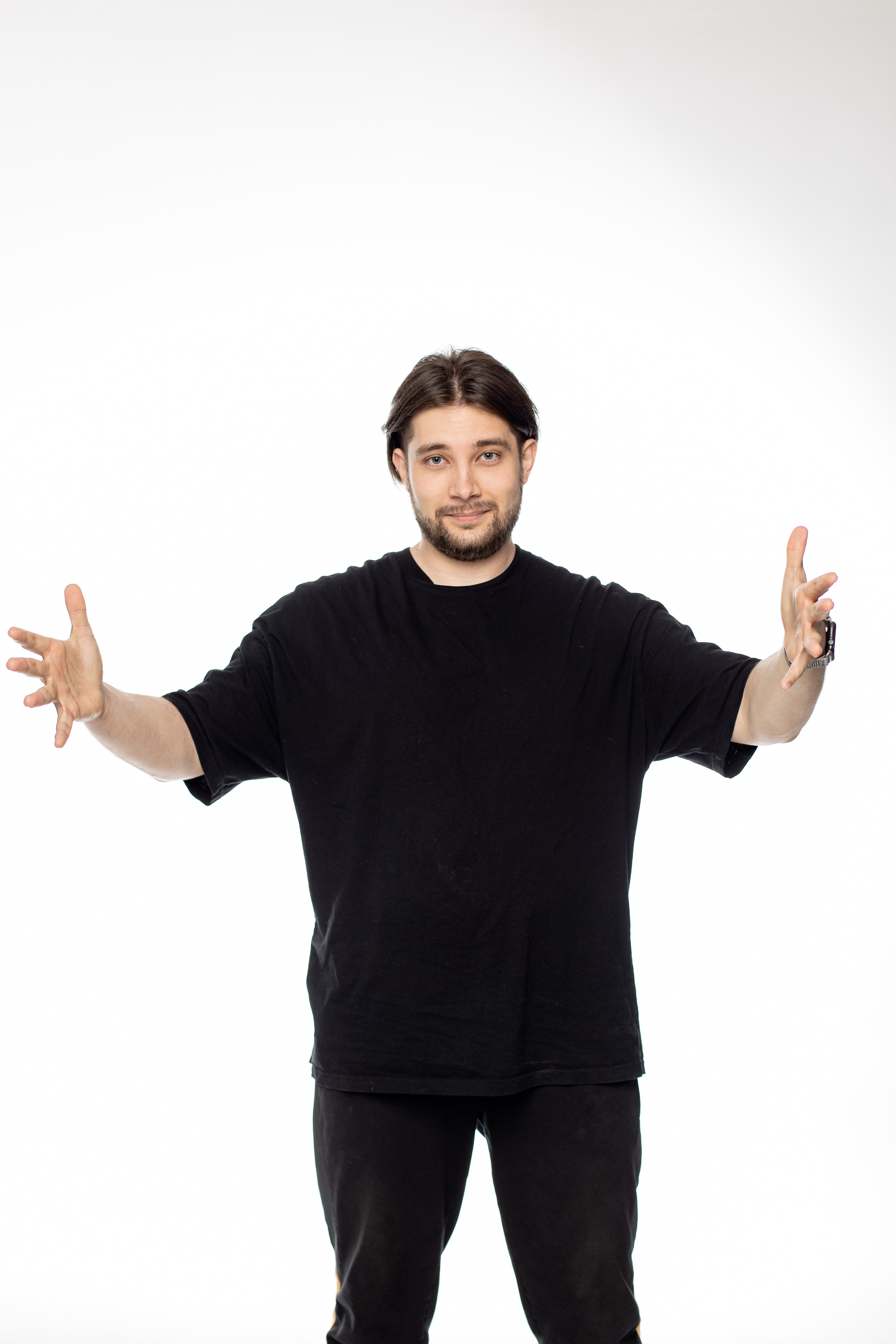 Михаил С. Фотограф Челябинск Эвелина Ганага, съемка для бизнеса и маркетплейсов