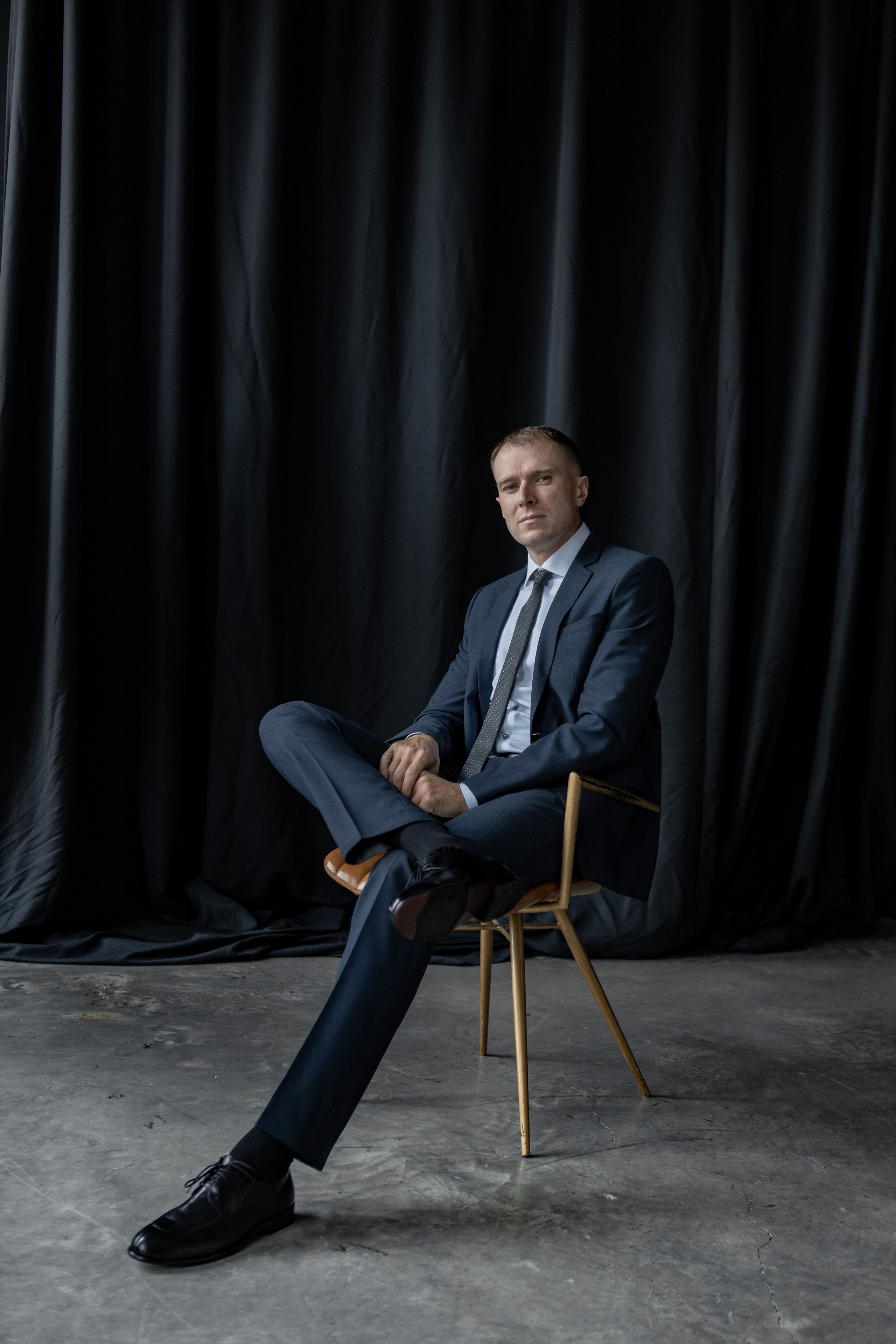 Олег. Фотограф Челябинск Эвелина Ганага, съемка для бизнеса и маркетплейсов