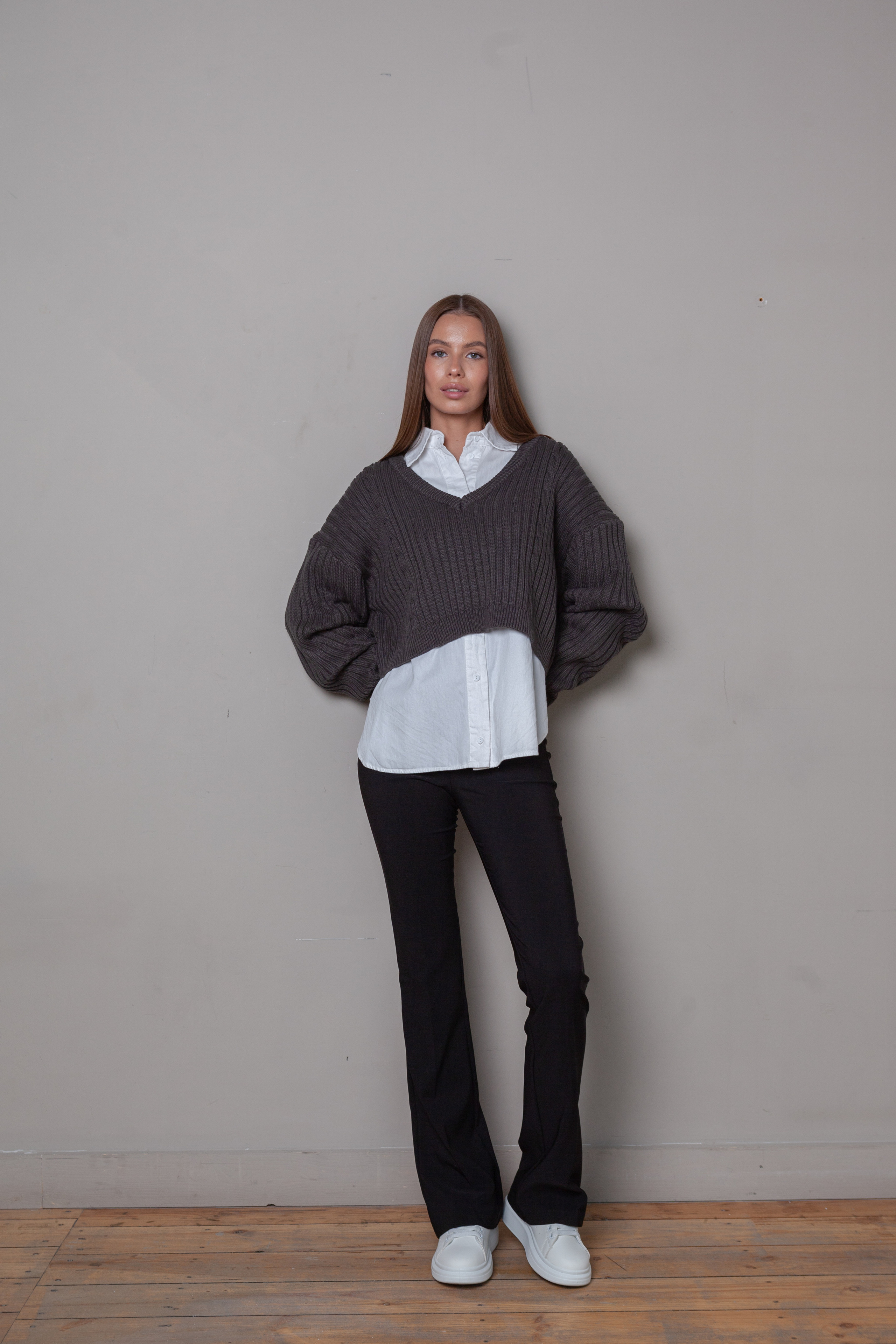 Женская одежда. Фотограф Челябинск Эвелина Ганага, съемка для бизнеса и маркетплейсов