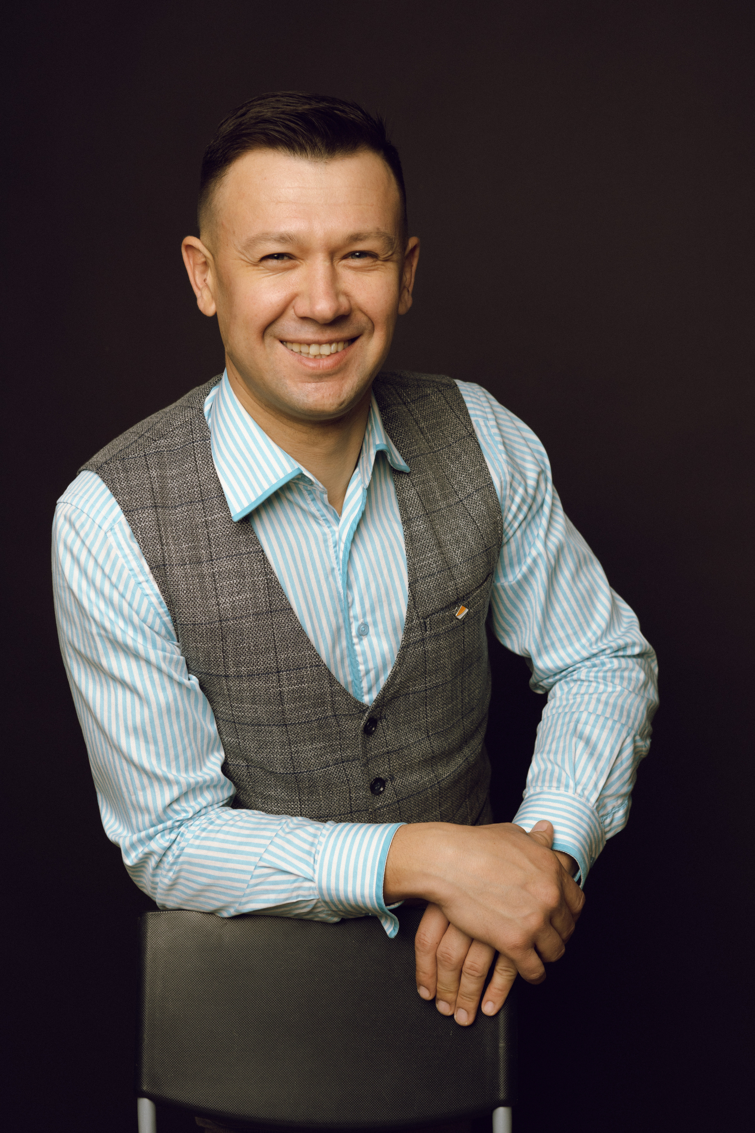 Семейная. Фотограф Челябинск Эвелина Ганага, съемка для бизнеса и маркетплейсов