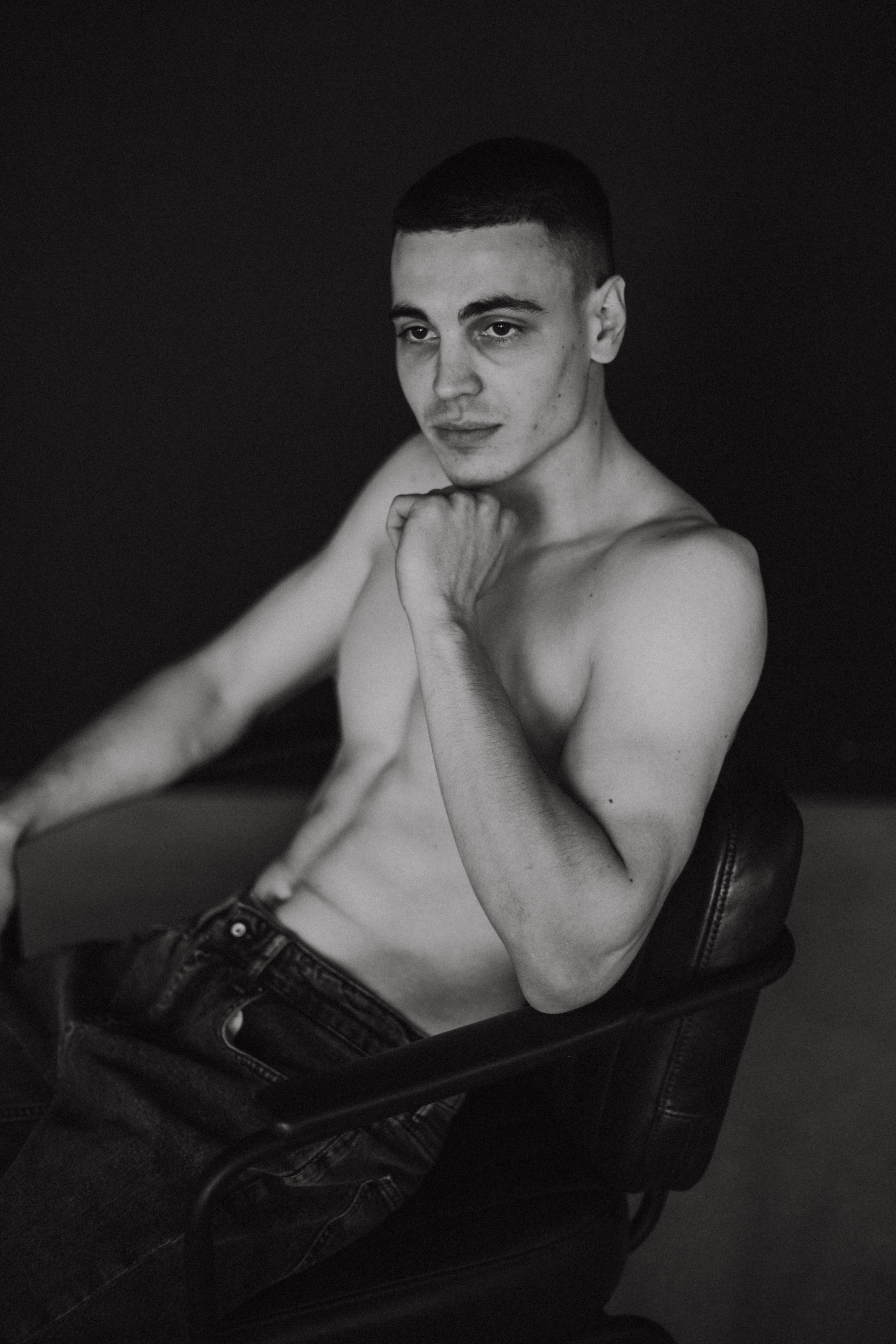 Дмитрий Шевченко. Фотограф Челябинск Эвелина Ганага, съемка для бизнеса и маркетплейсов