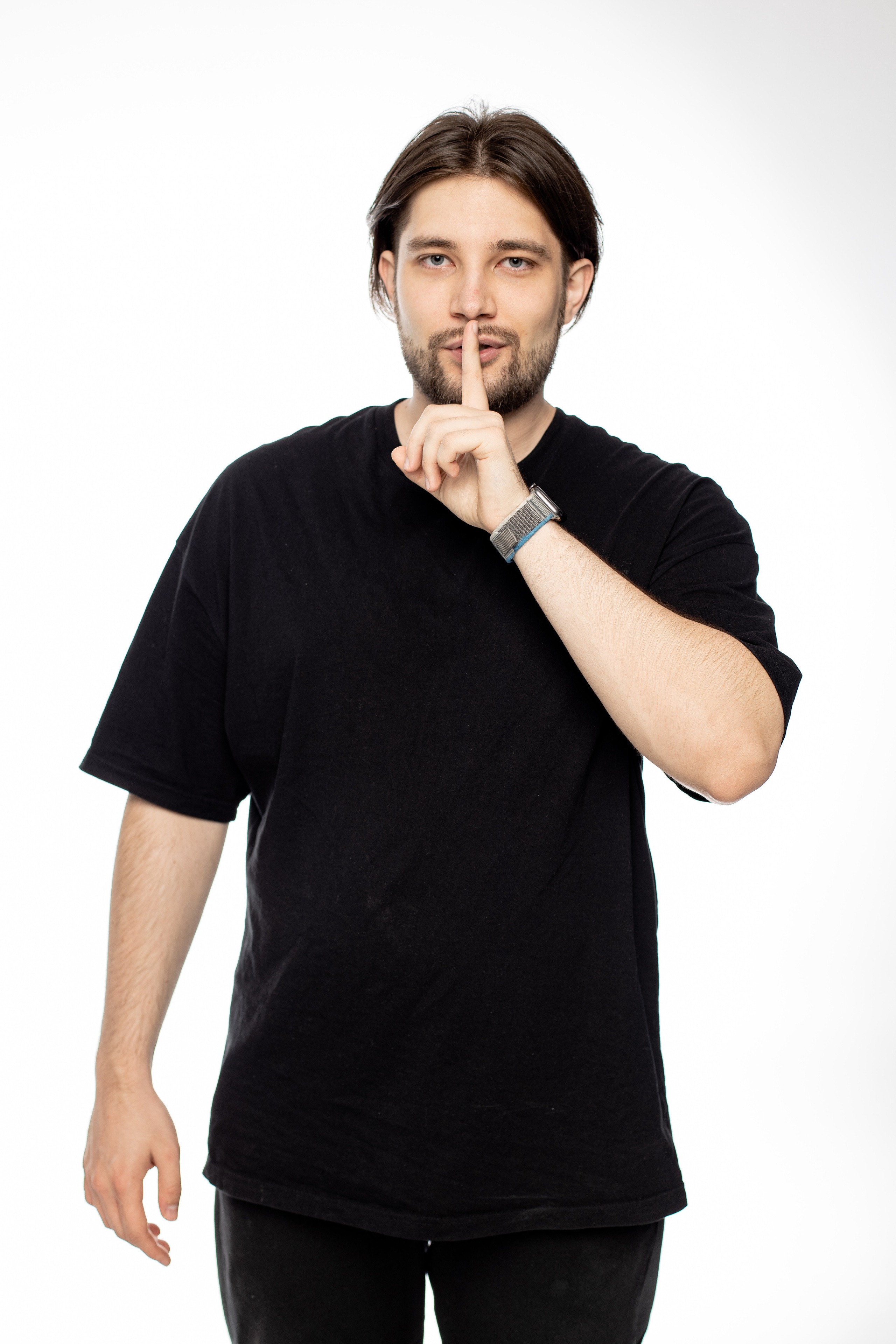 Михаил С. Фотограф Челябинск Эвелина Ганага, съемка для бизнеса и маркетплейсов