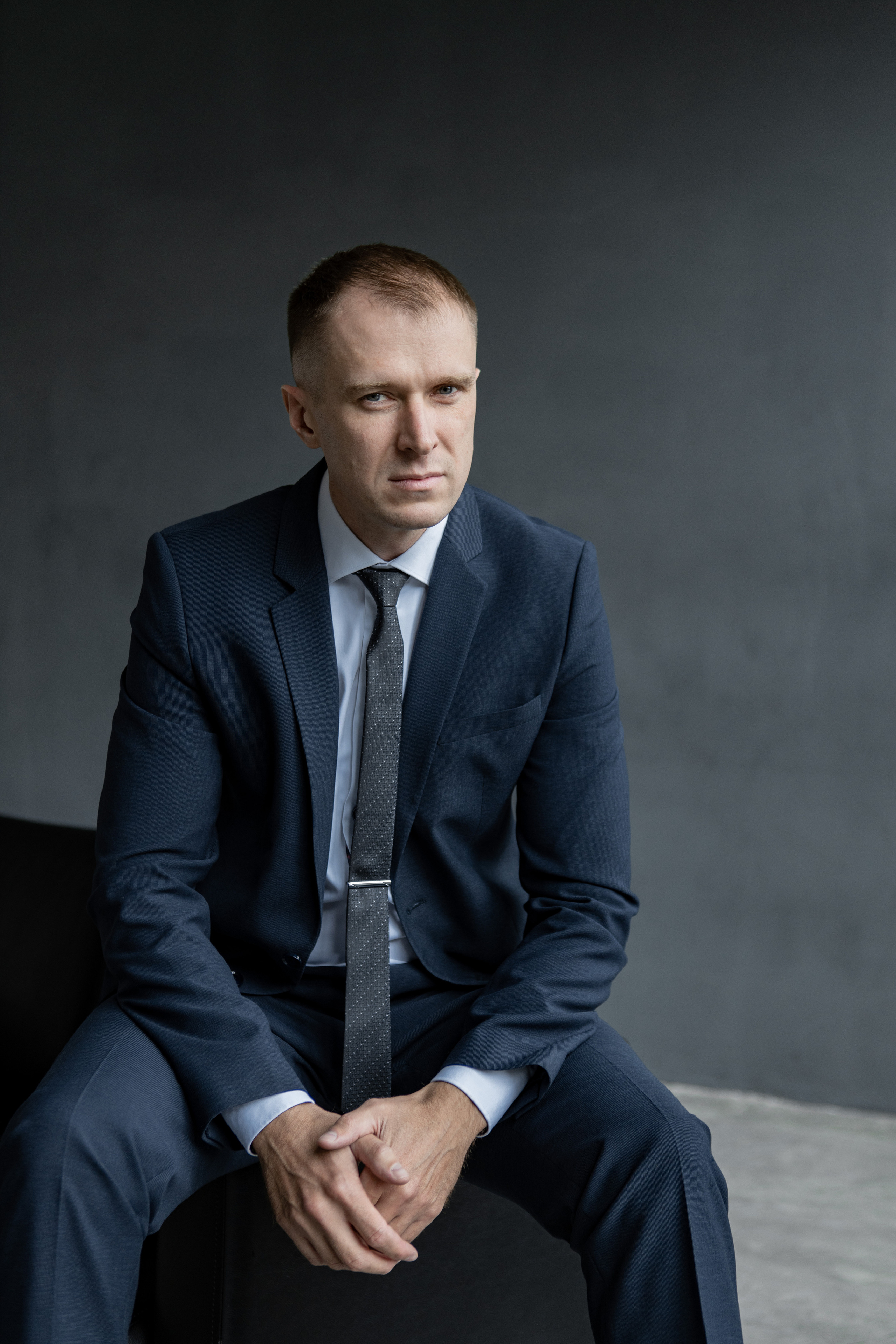 Олег. Фотограф Челябинск Эвелина Ганага, съемка для бизнеса и маркетплейсов