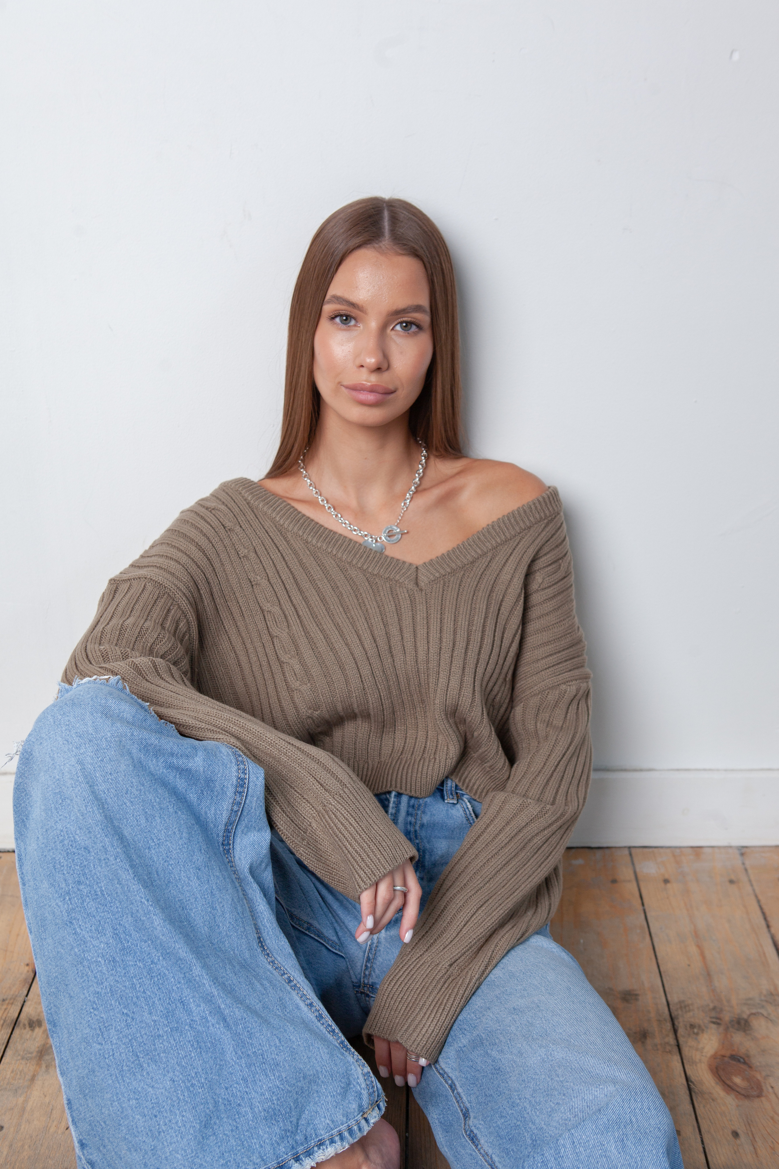 Женская одежда. Фотограф Челябинск Эвелина Ганага, съемка для бизнеса и маркетплейсов