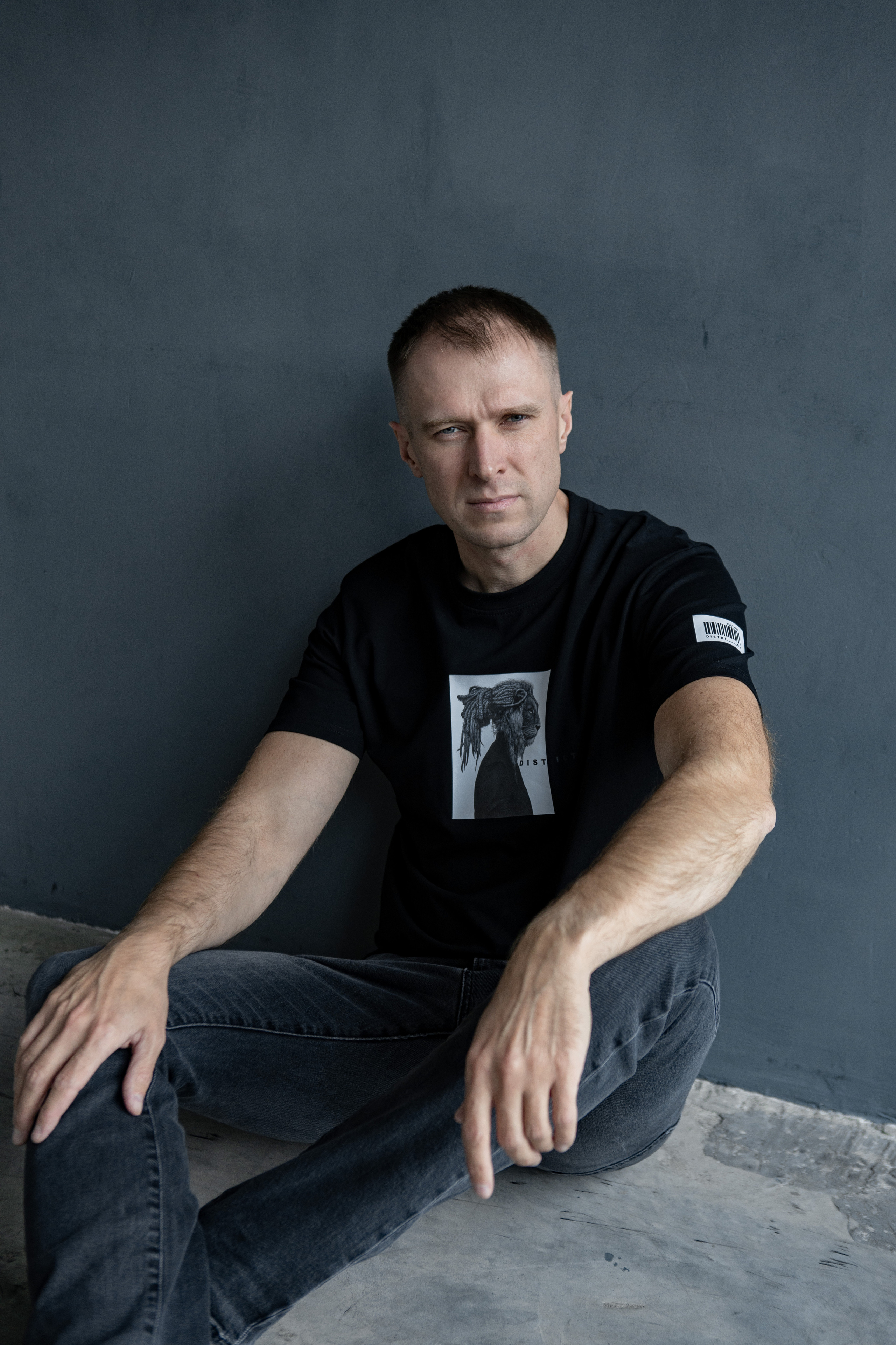 Олег. Фотограф Челябинск Эвелина Ганага, съемка для бизнеса и маркетплейсов