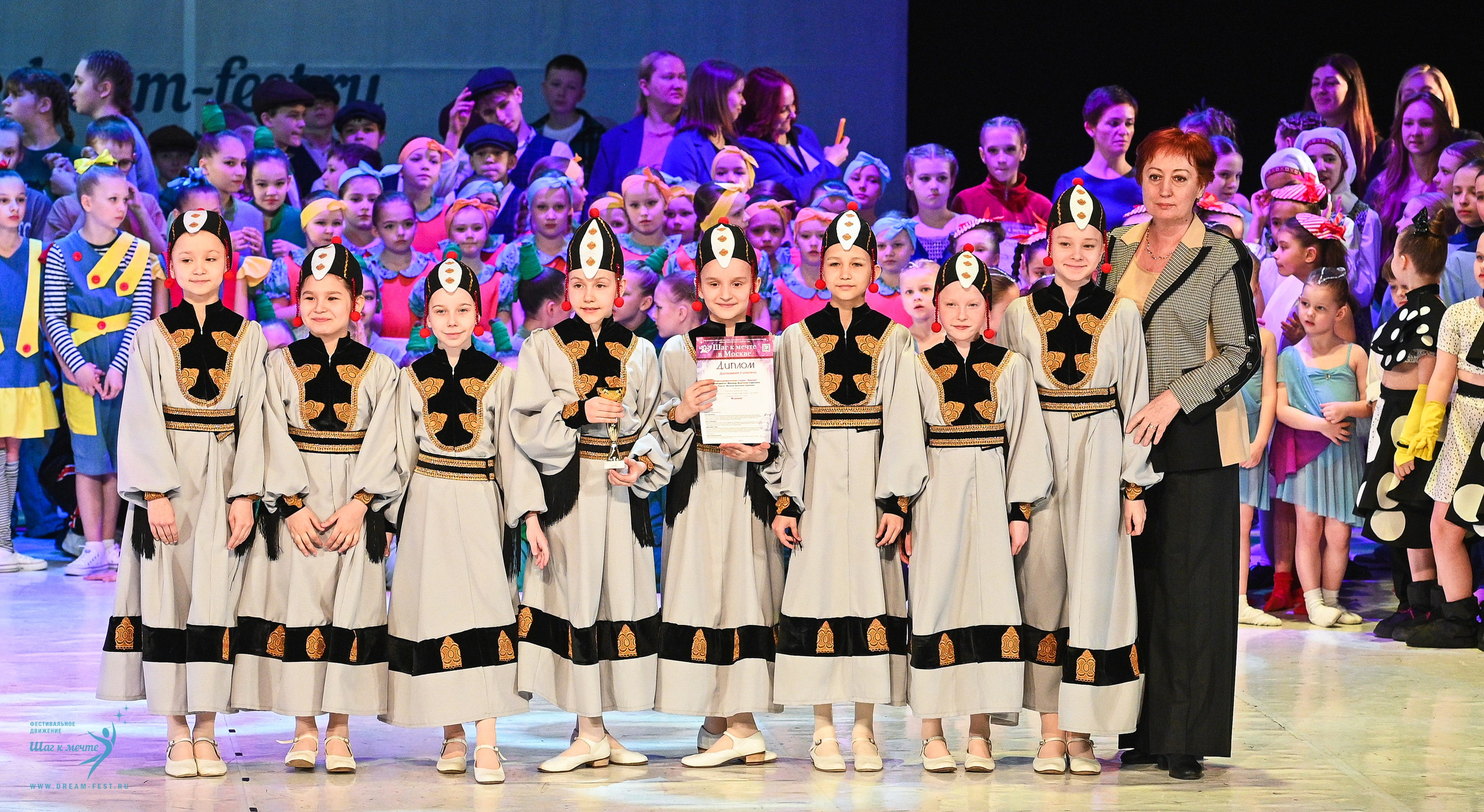 12.04.2025 Фестивальное движение «Шаг к мечте» г. Москва. Медиастудия Фото Концепт