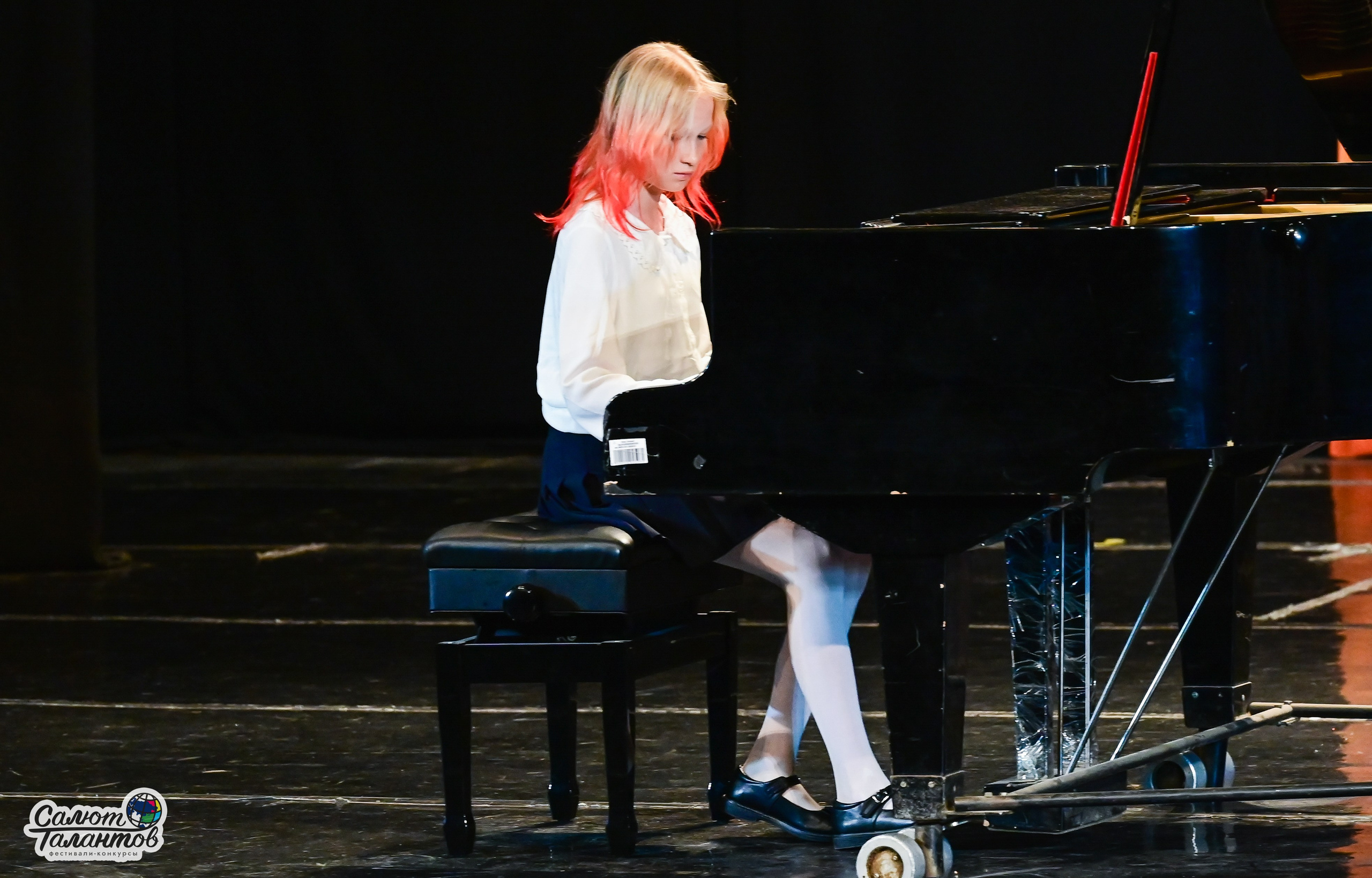 14.06.2025 «Салют Талантов» 41-й Международный фестиваль-конкурс «МОСКВА ВЕРИТ ТАЛАНТАМ» г. Москва. Медиастудия Фото Концепт