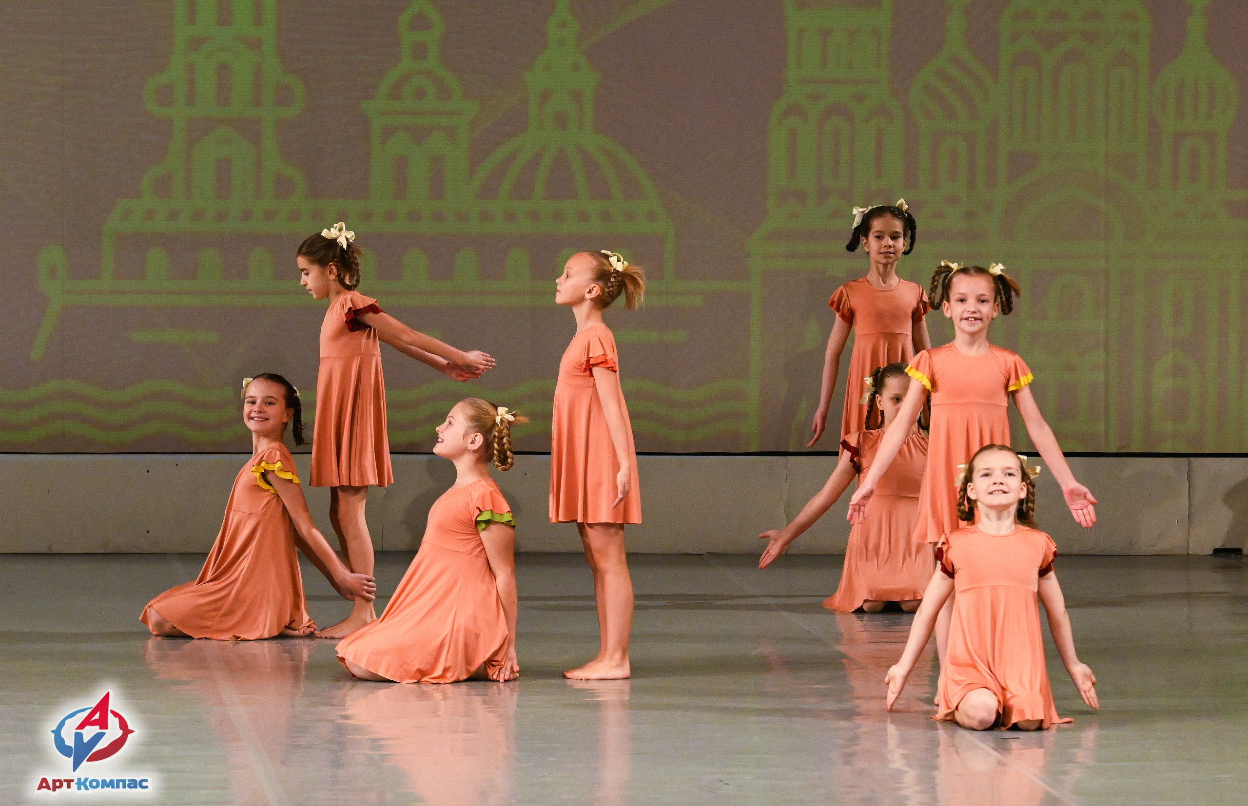 05.10.2025 Всероссийский фестиваль талантов «НЕВСКИЕ ВСТРЕЧИ» г. Санкт-Петербург. Медиастудия Фото Концепт