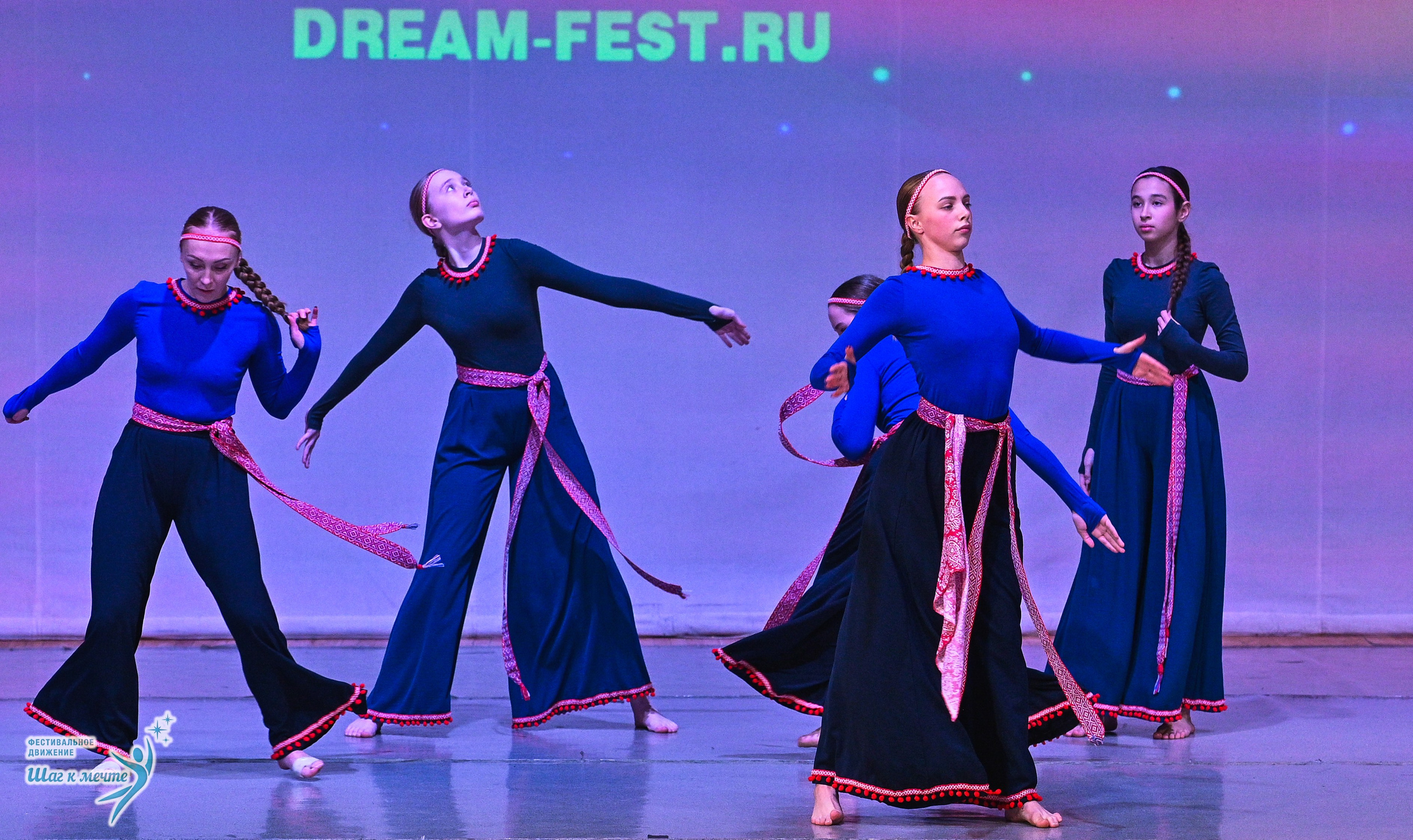 29.11.2025 Фестивальное движение «Шаг к мечте» г. Петрозаводск. Медиастудия Фото Концепт