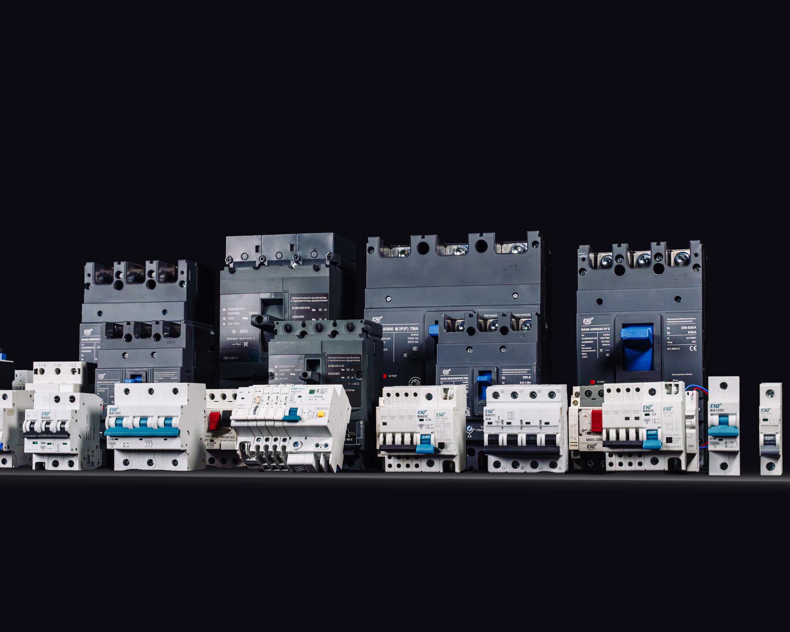 Техника. Дизайн и Ретушь. Ищем потаённое. Портретный и предметный фотограф в Санкт-Петербурге