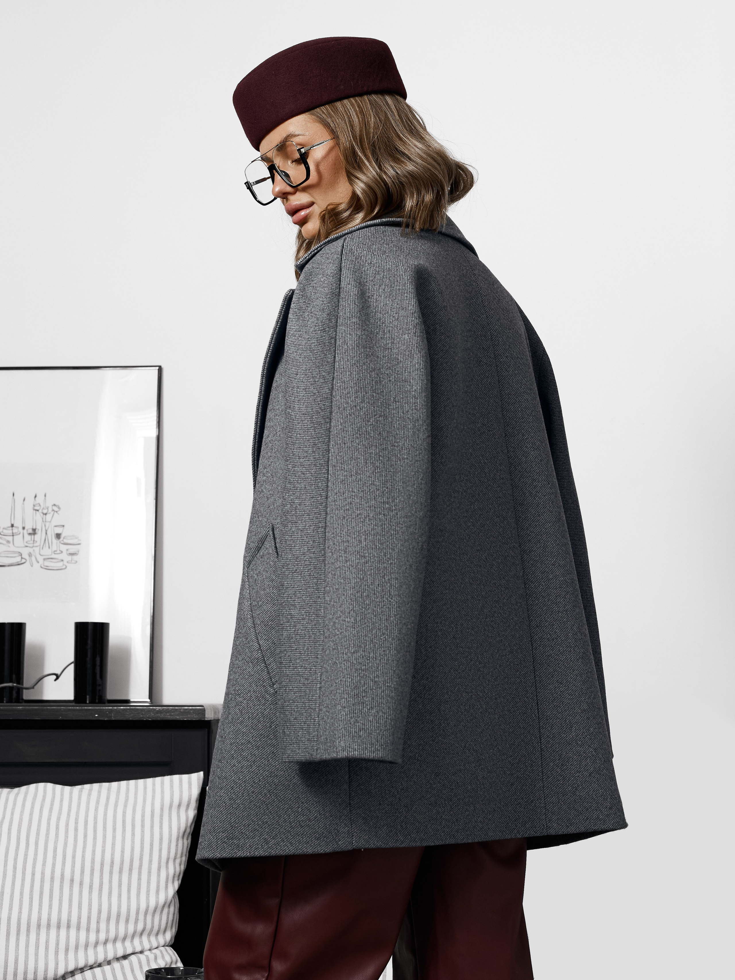 Пальто. Коммерческий фотограф Дарья Горбачева